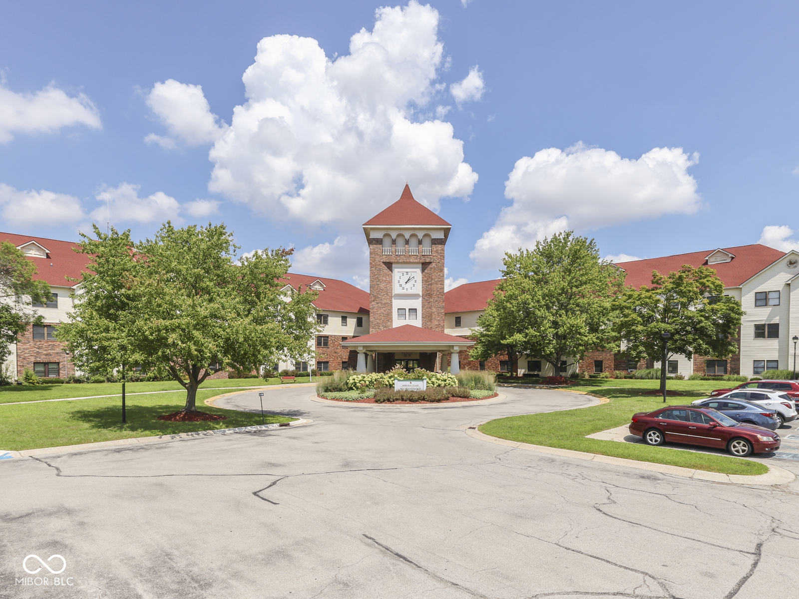 6407 Friendship Circle Unit: 15