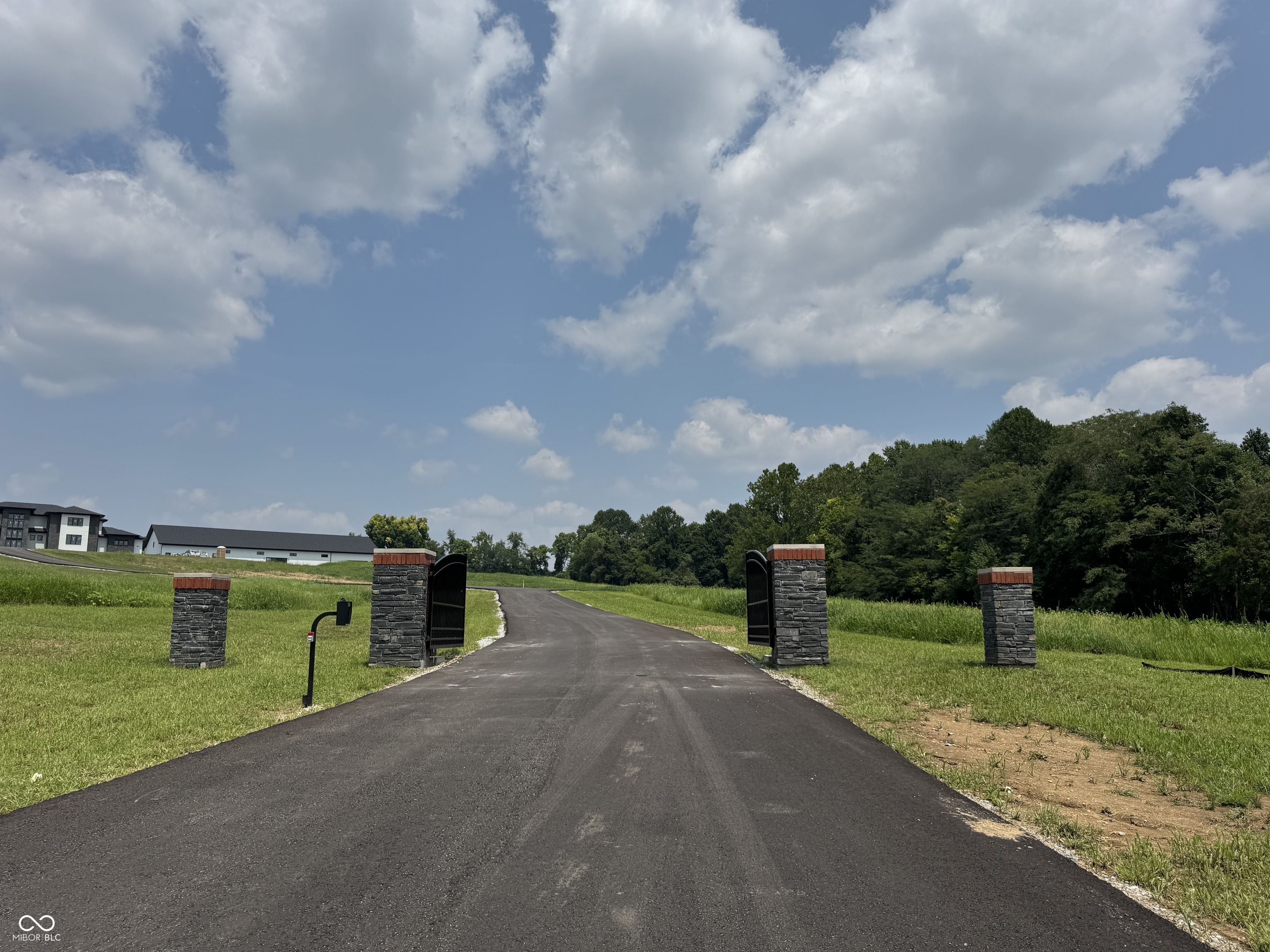 5834 W STATE RD 144
