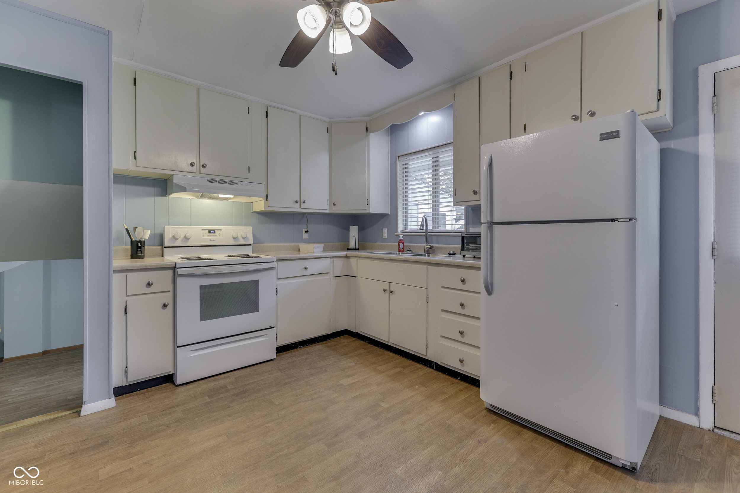 1110 Barefoot Trail