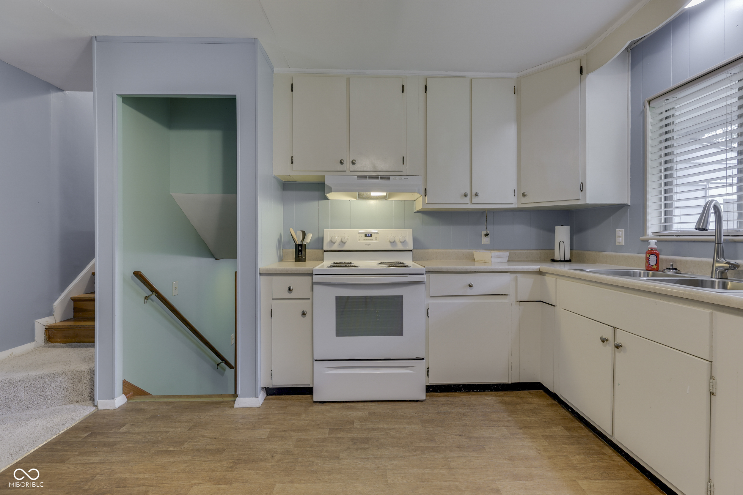 1110 Barefoot Trail