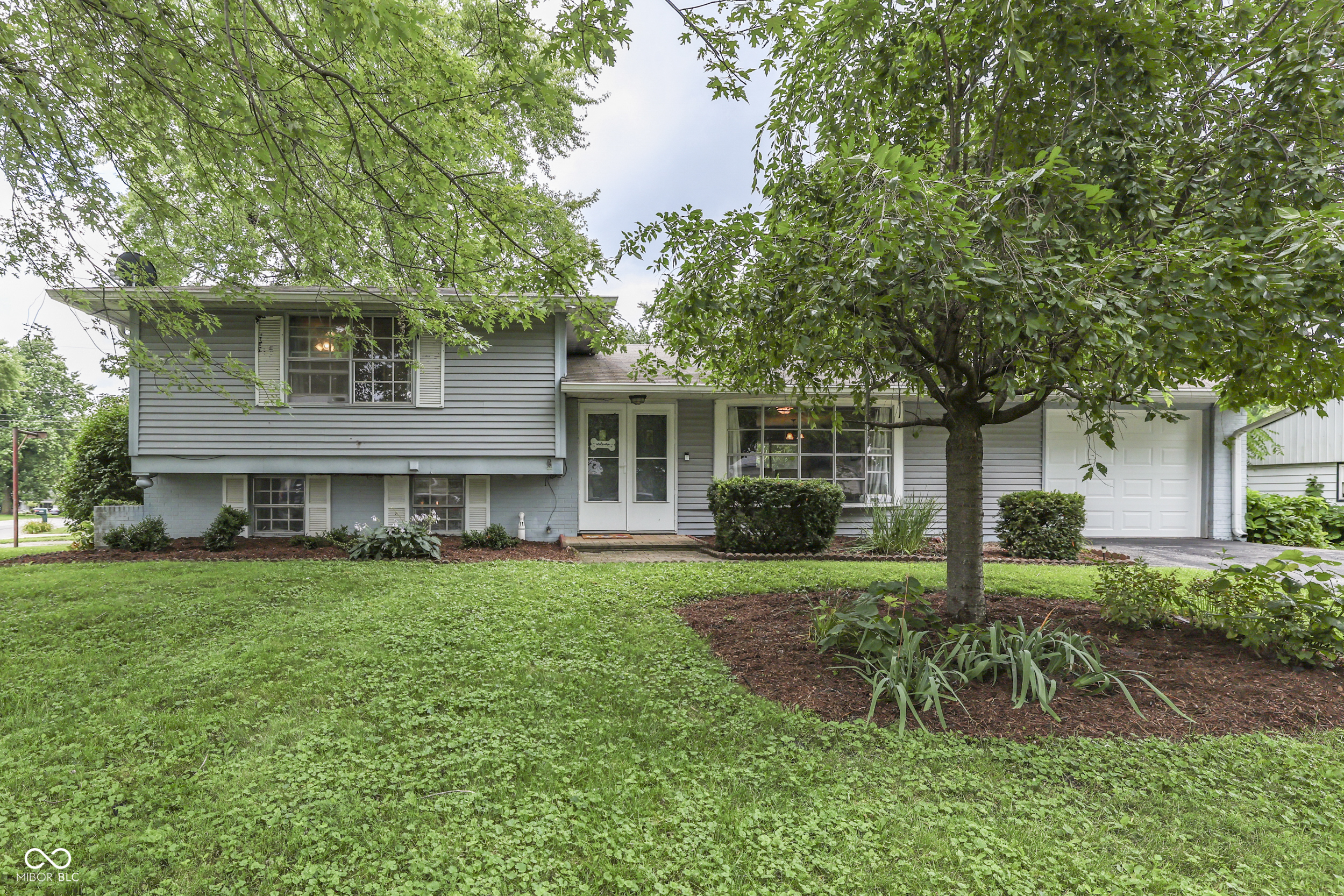 1110 Barefoot Trail