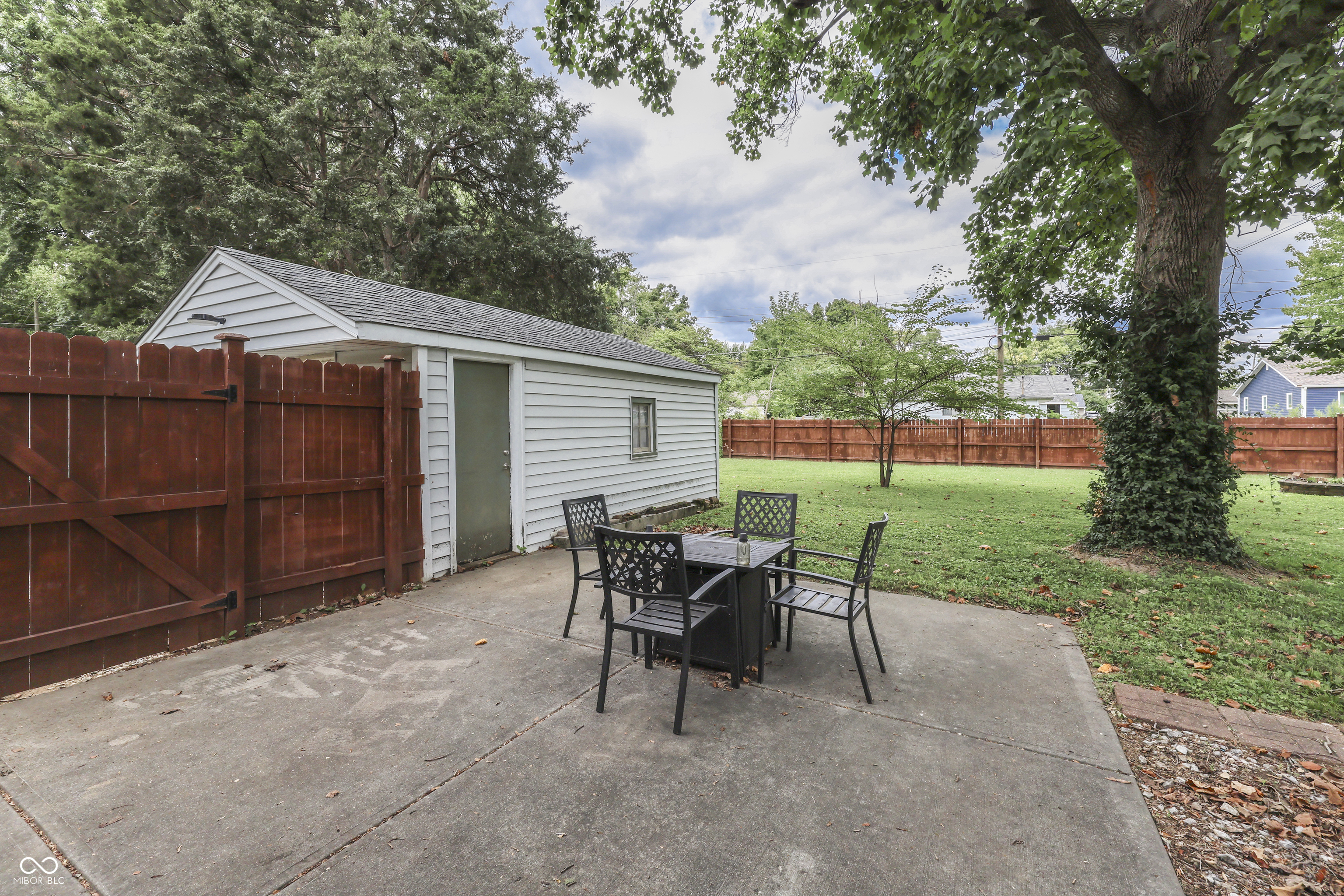112 Mercator Drive