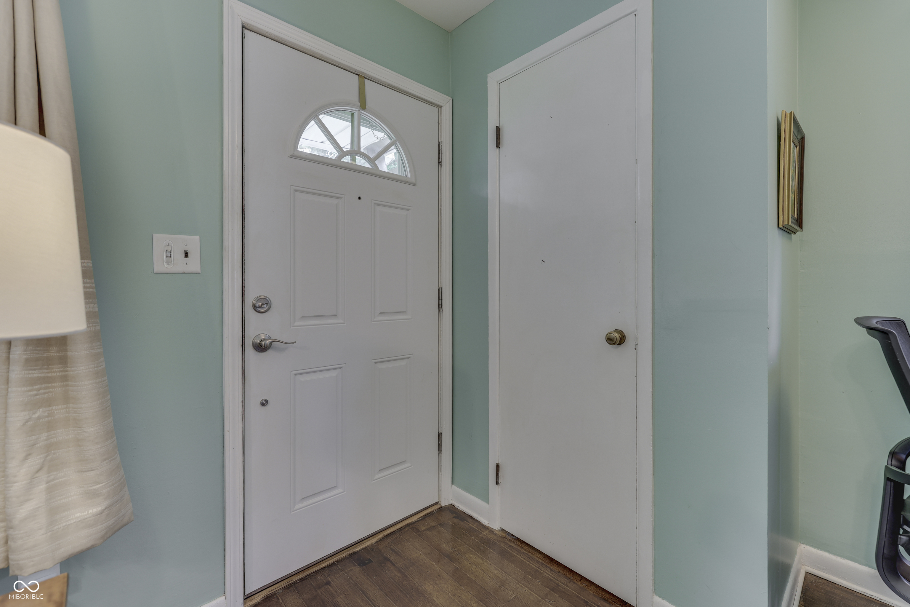 112 Mercator Drive