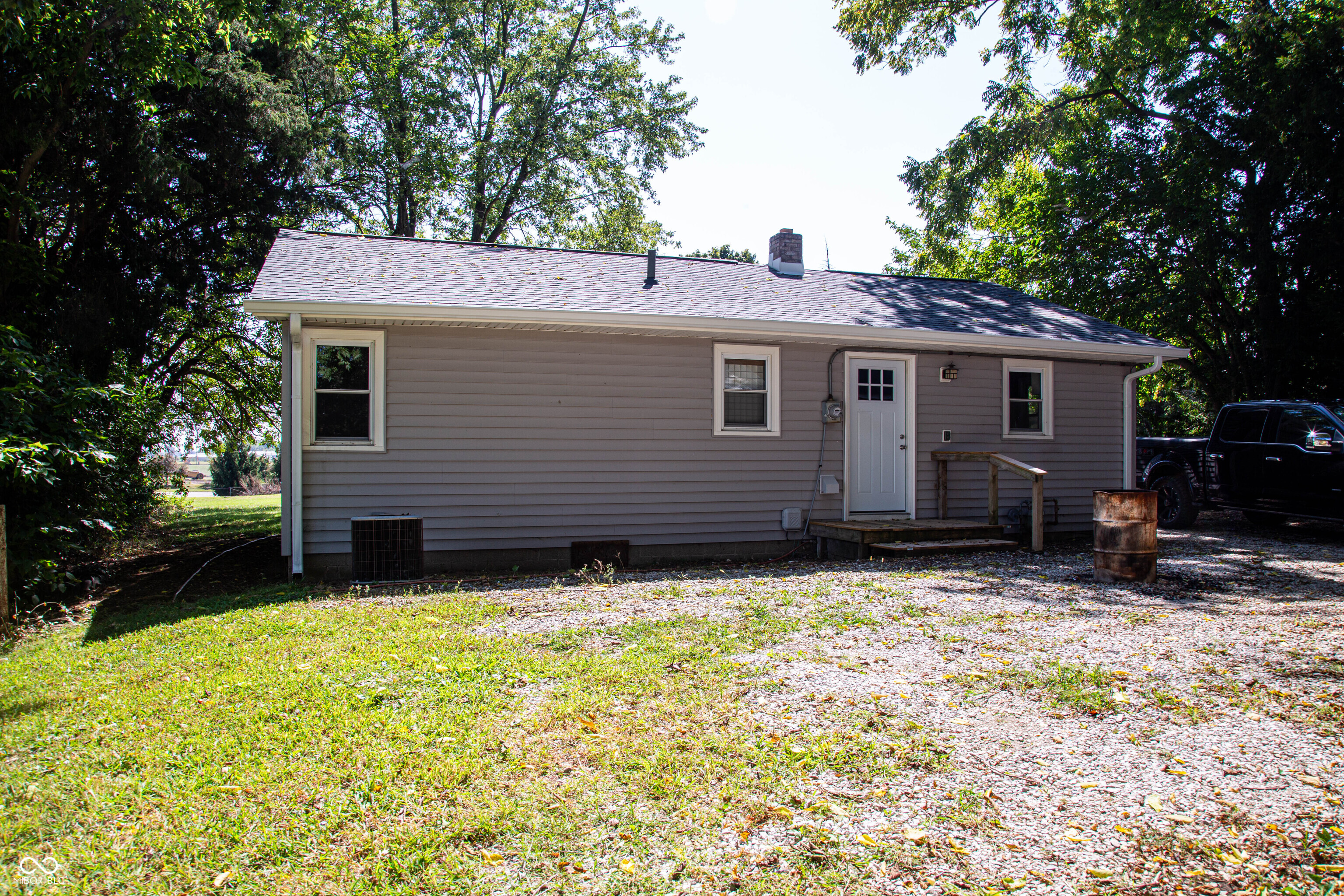 480 E Old Plank Road