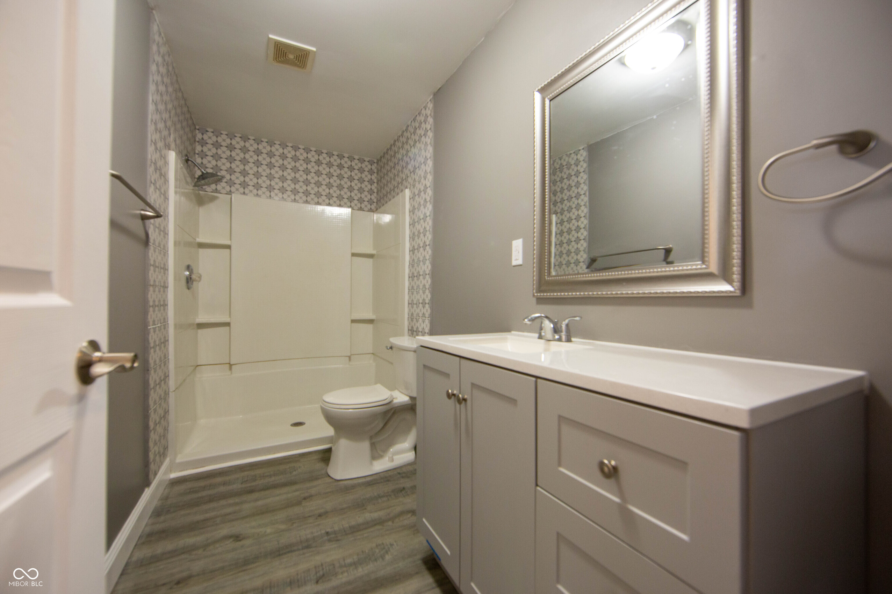 480 E Old Plank Road