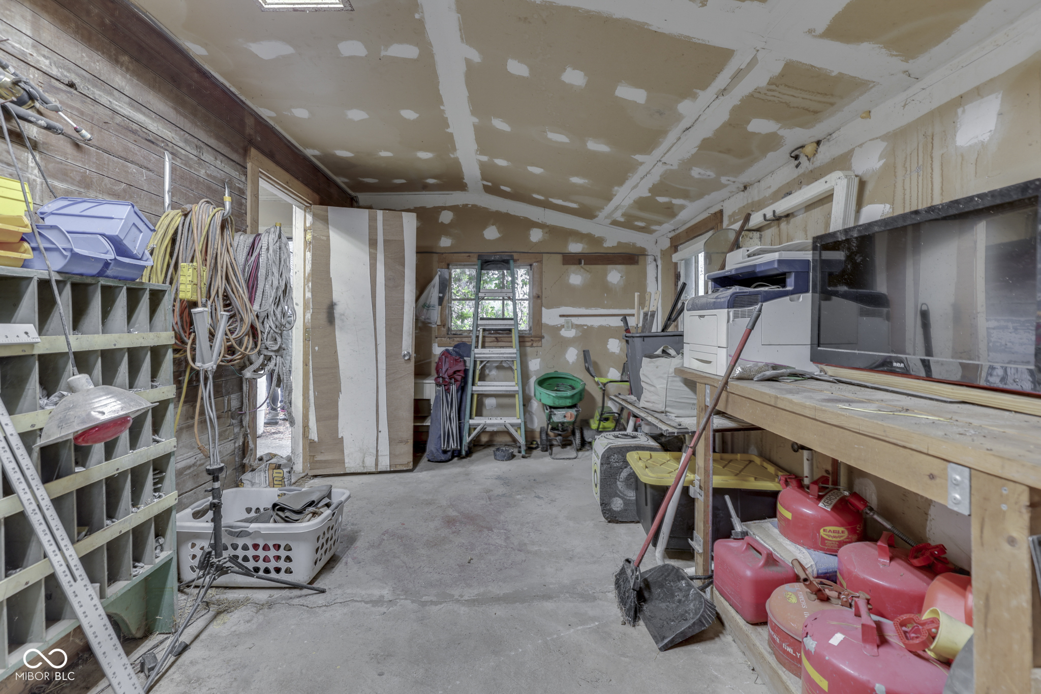 7183 E Rocklane Road