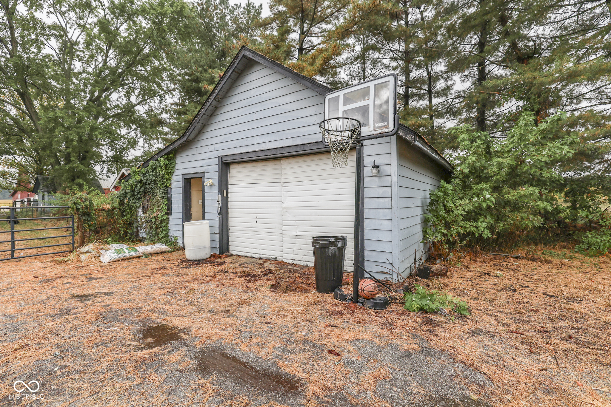 7183 E Rocklane Road