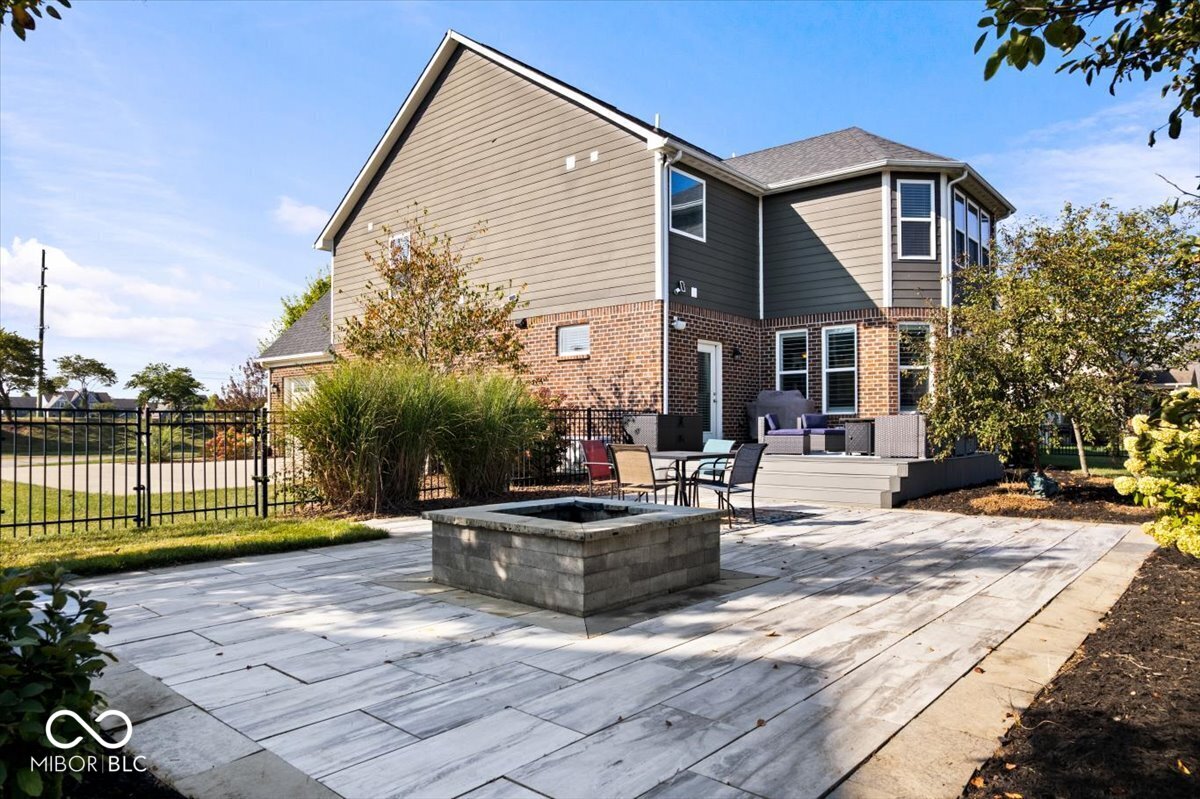 15628 Provincial Lane