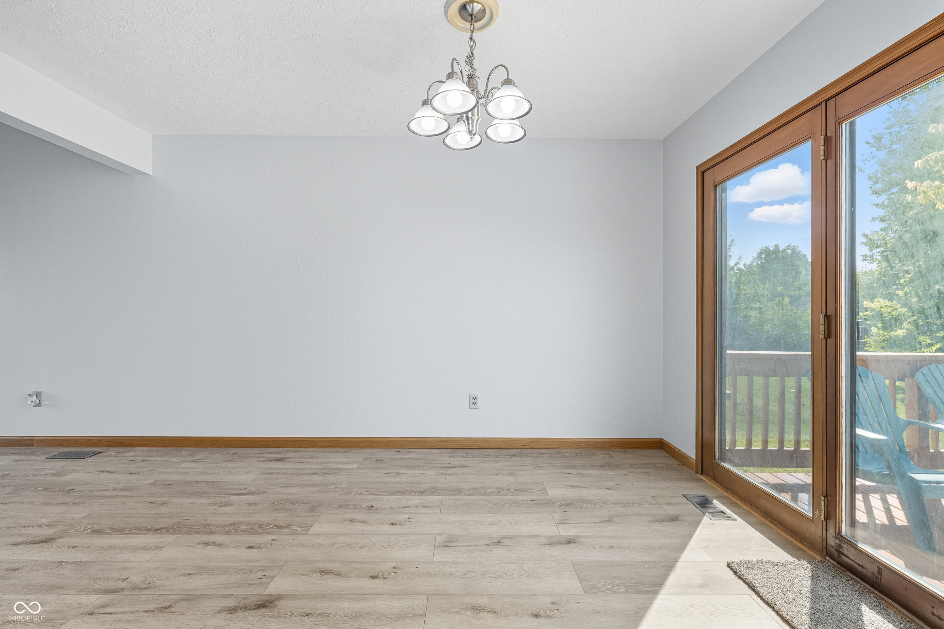 1525 Timber Village Drive