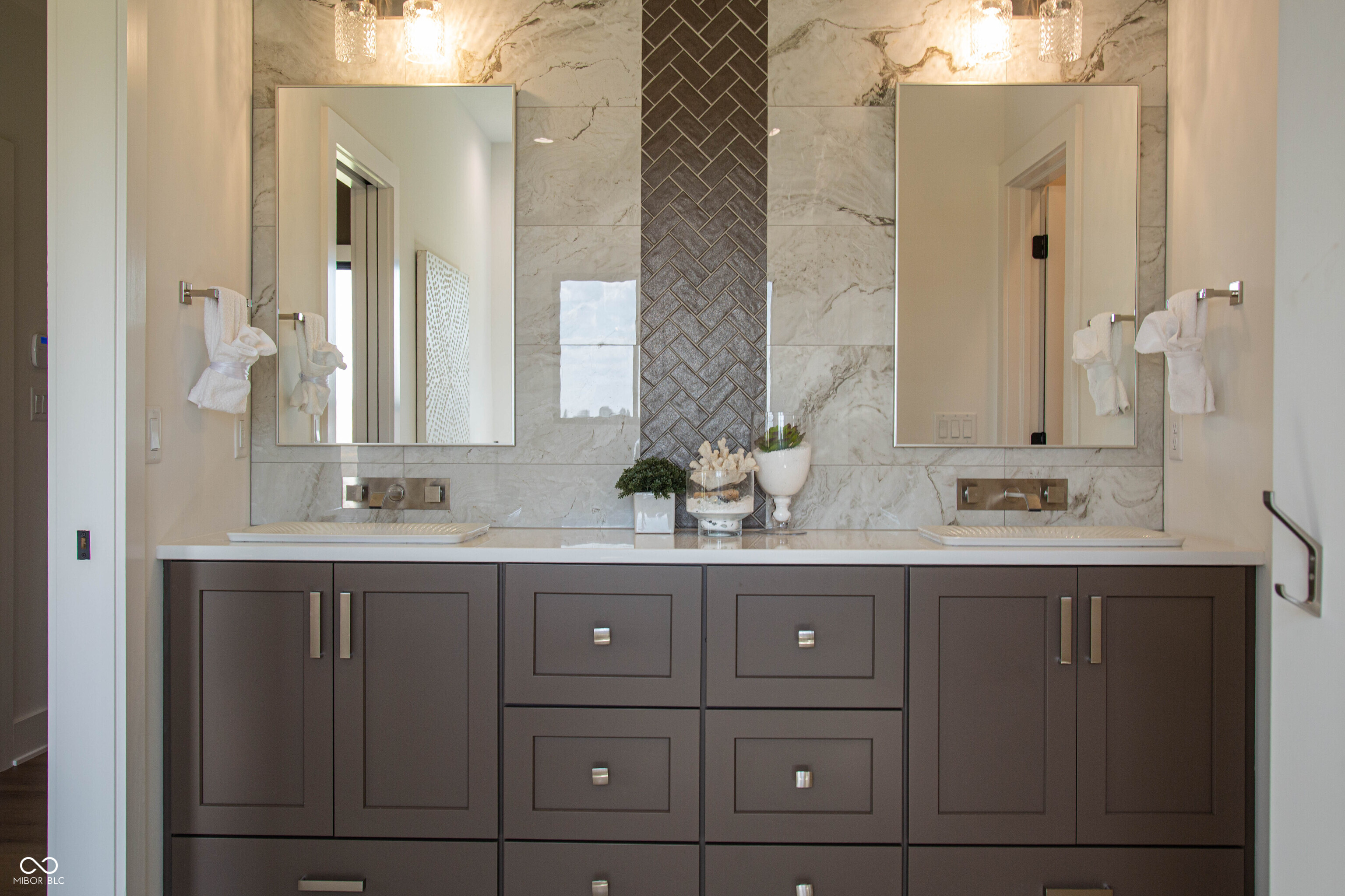 3874 Chapel Hill Court