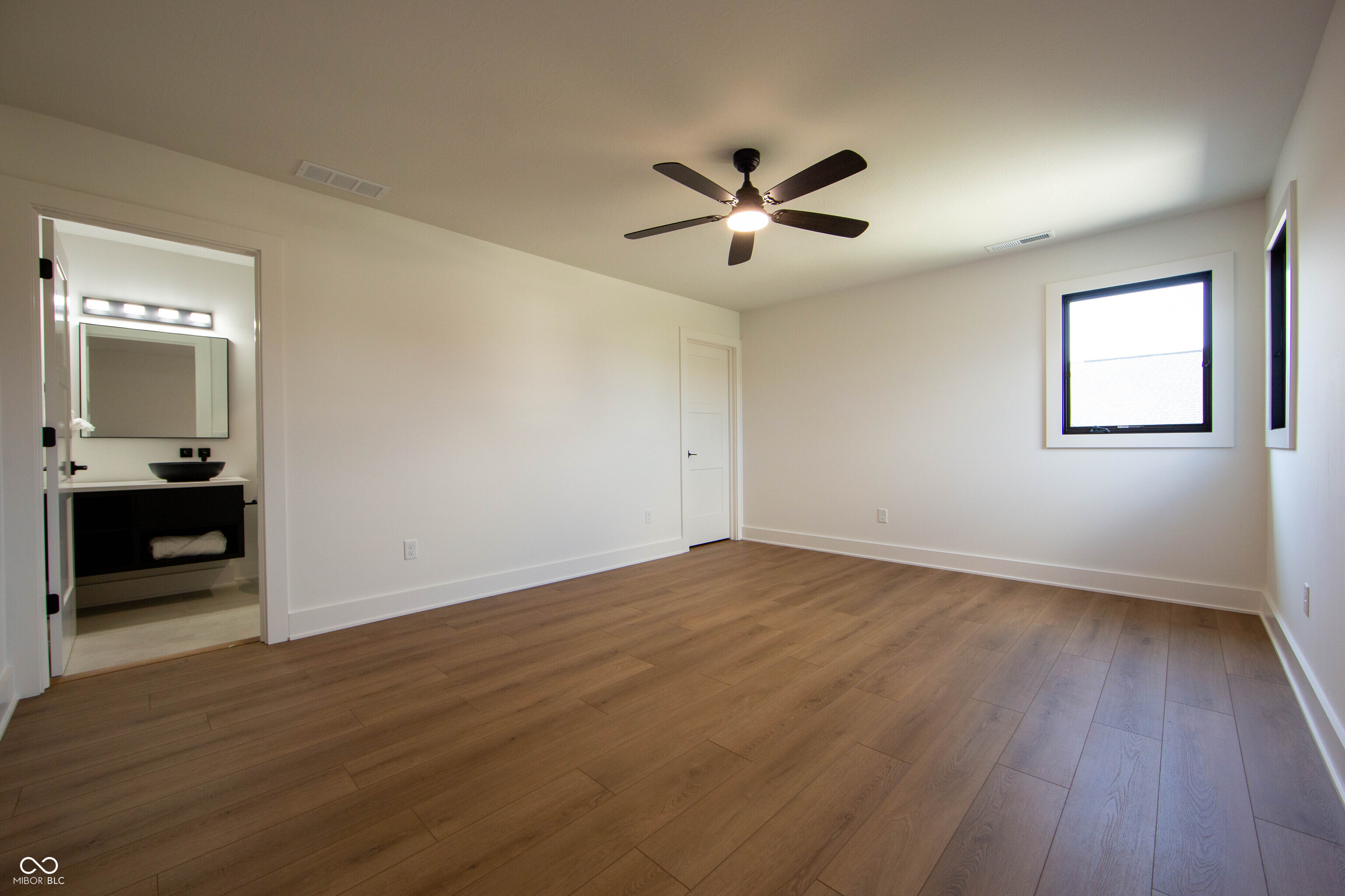 3874 Chapel Hill Court