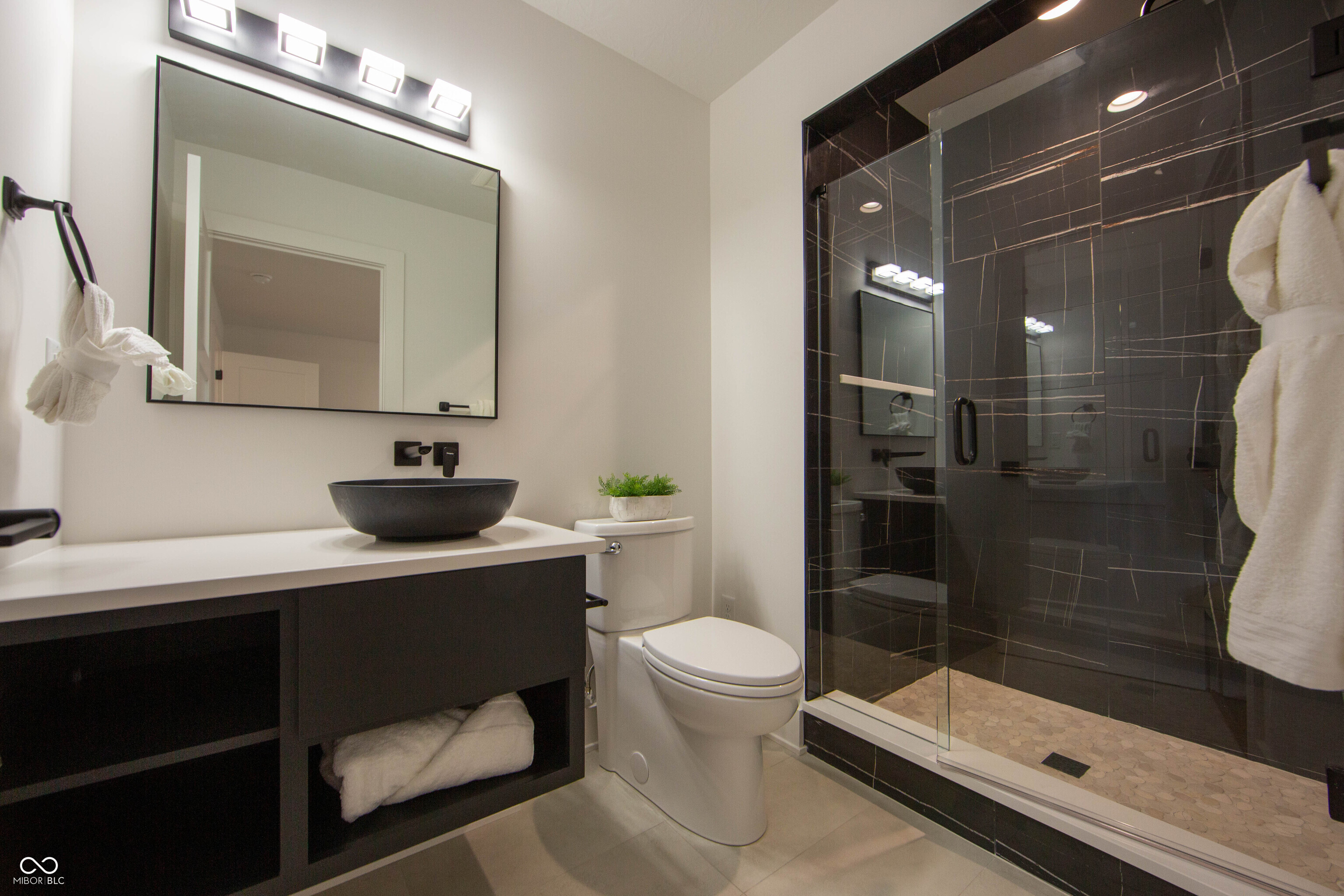 3874 Chapel Hill Court