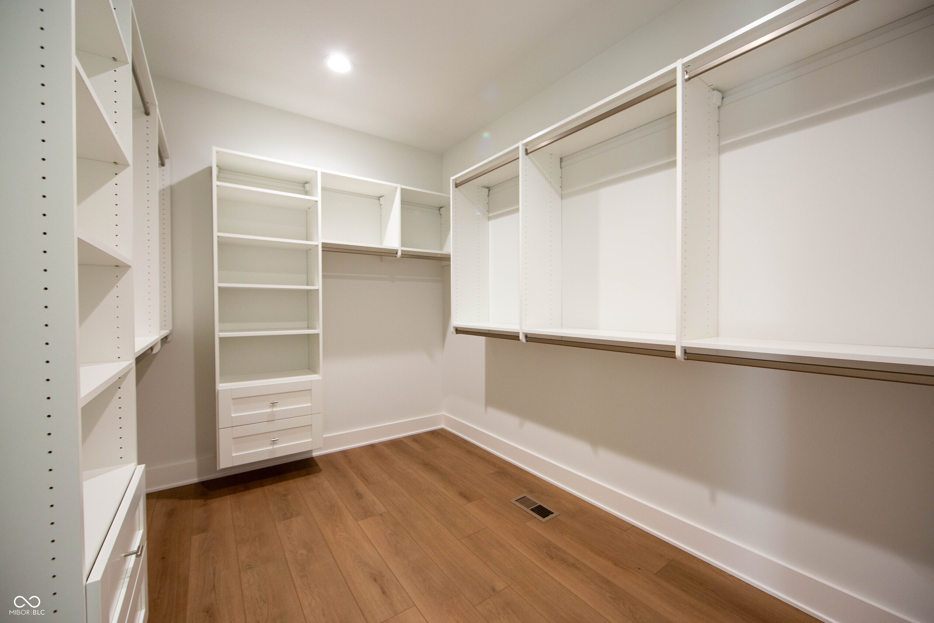 3874 Chapel Hill Court