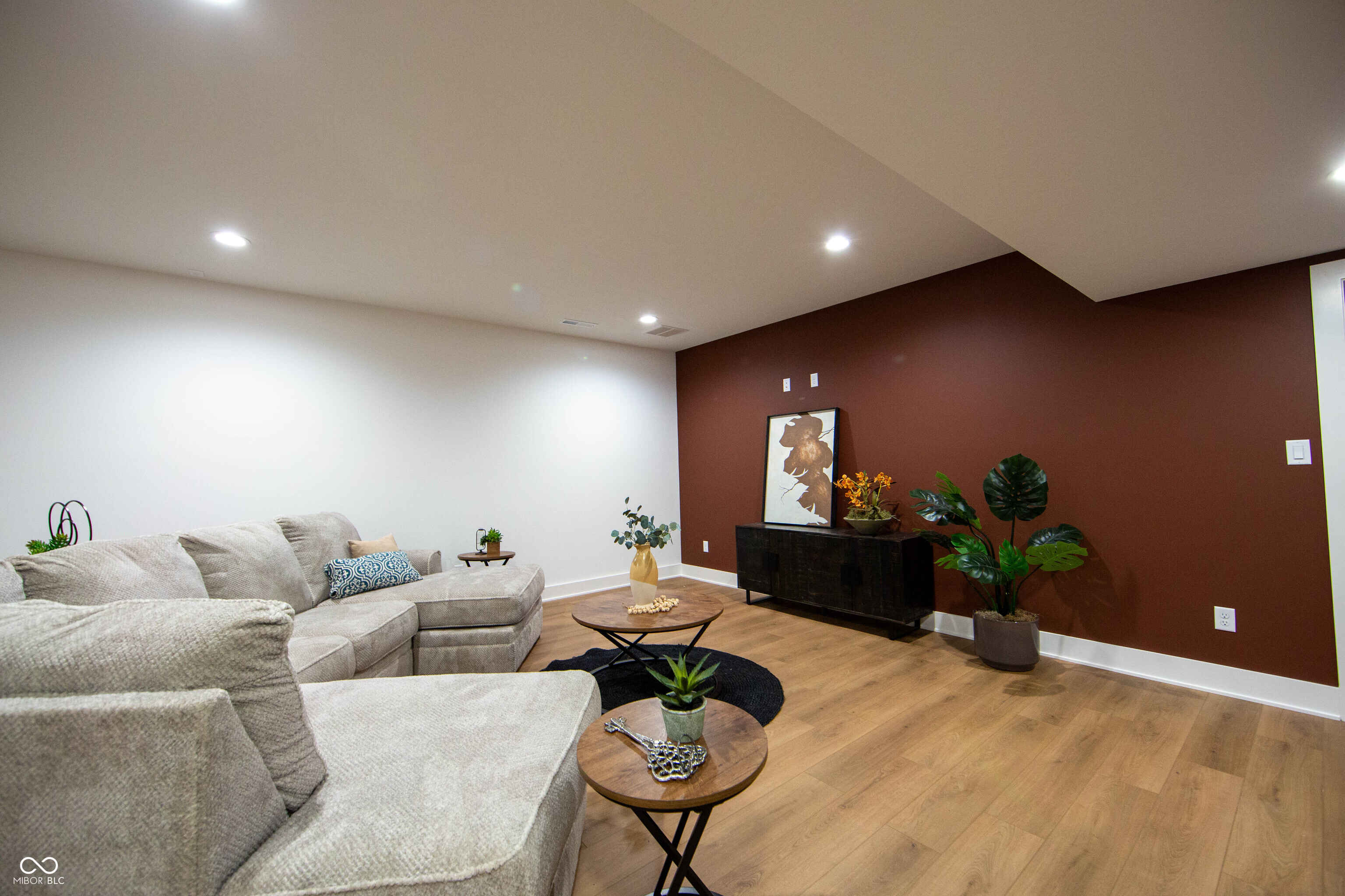 3874 Chapel Hill Court