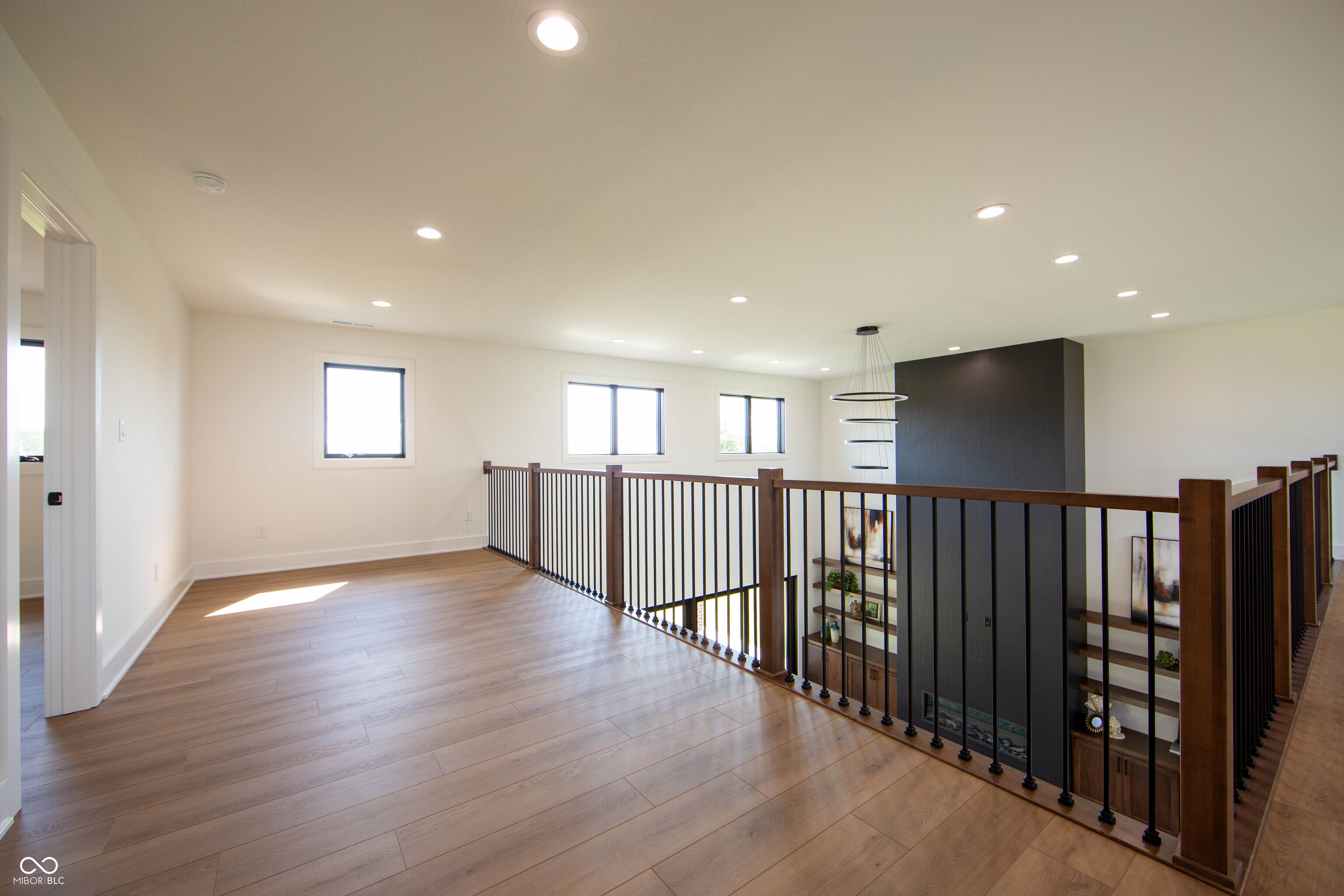 3874 Chapel Hill Court