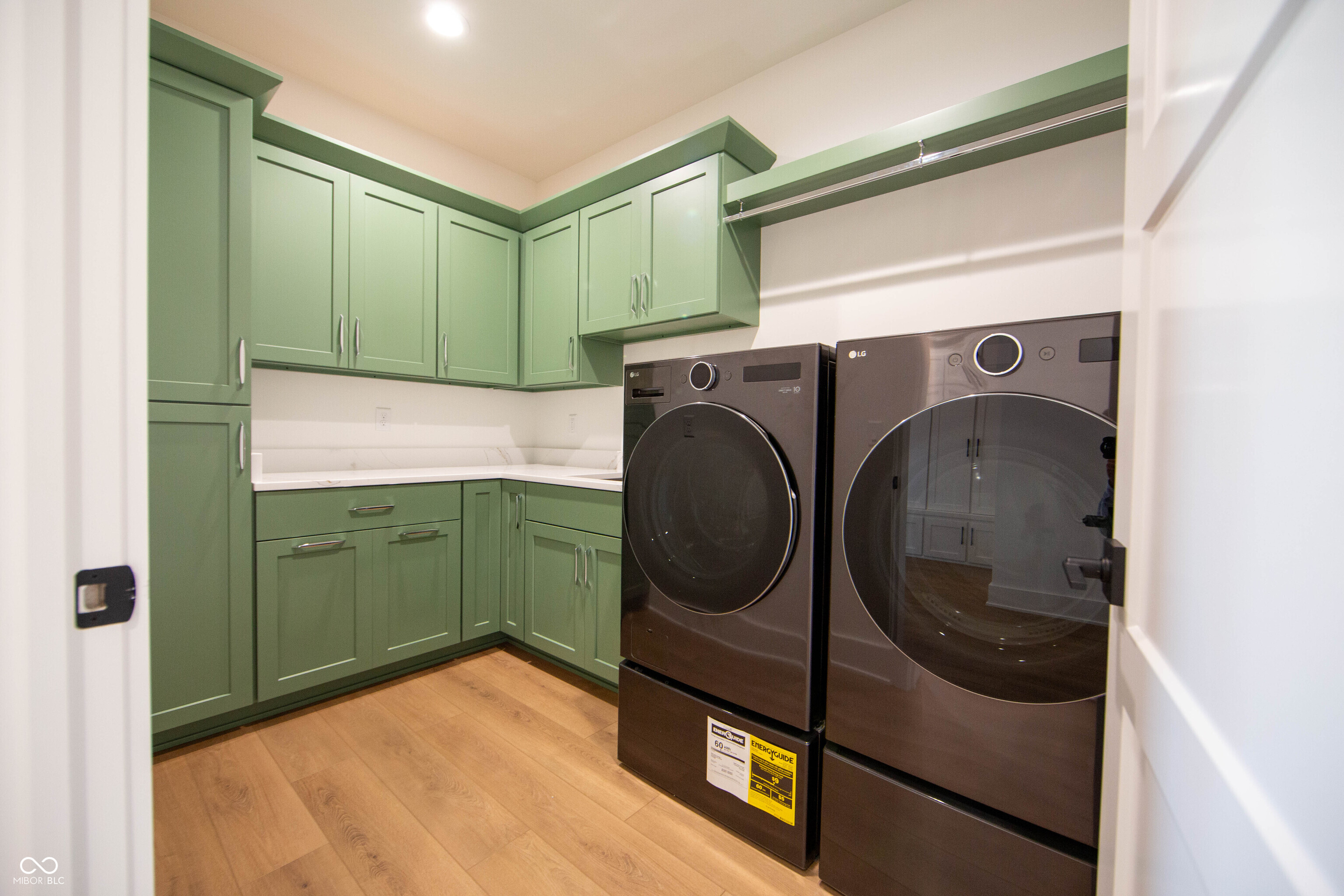 3874 Chapel Hill Court