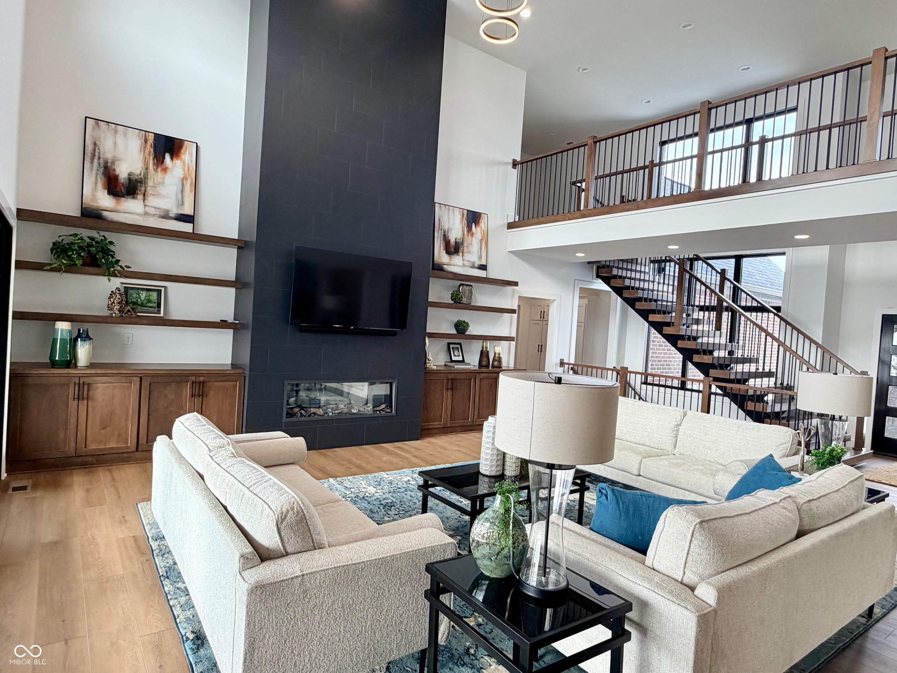 3874 Chapel Hill Court