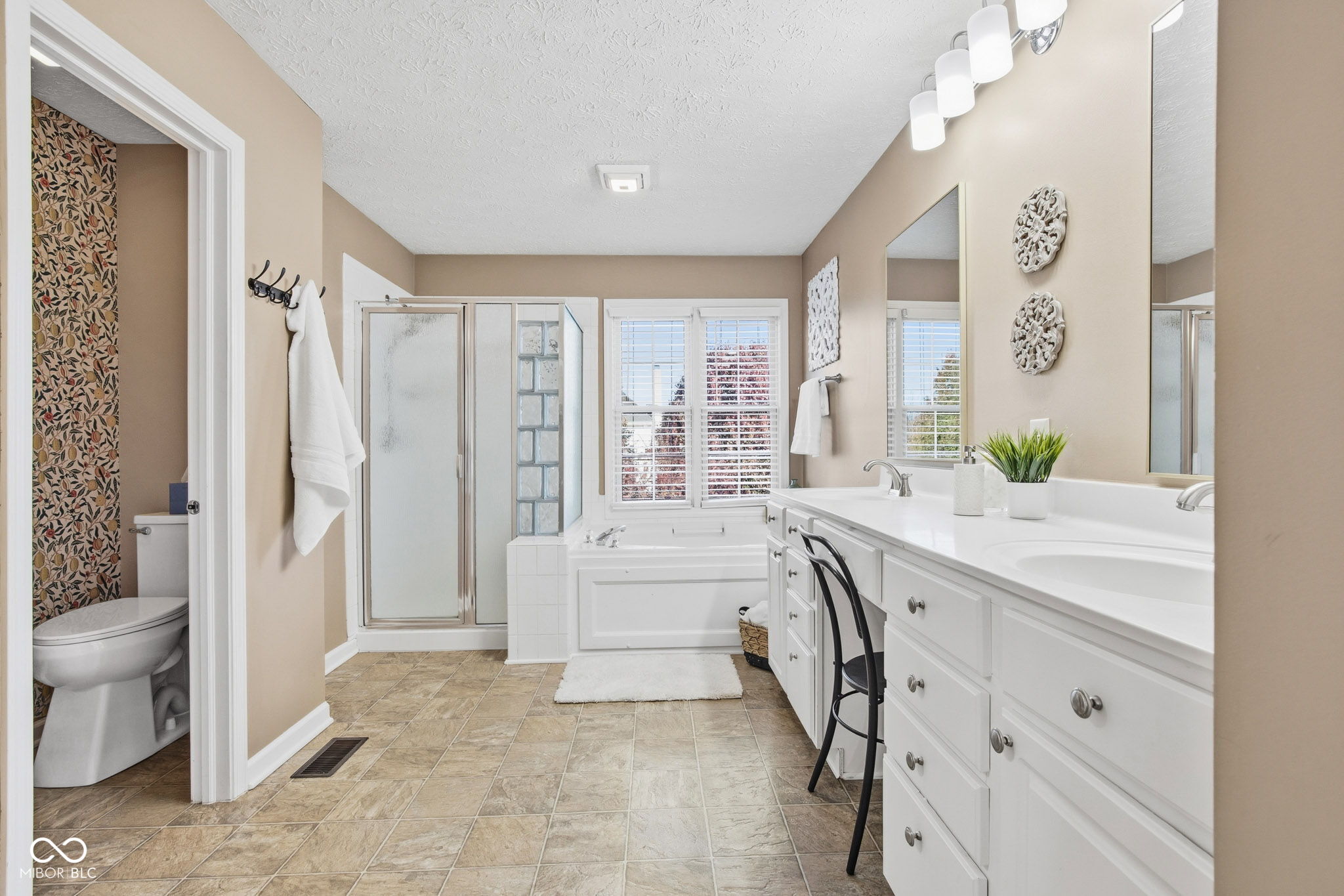 9026 Carnation Drive