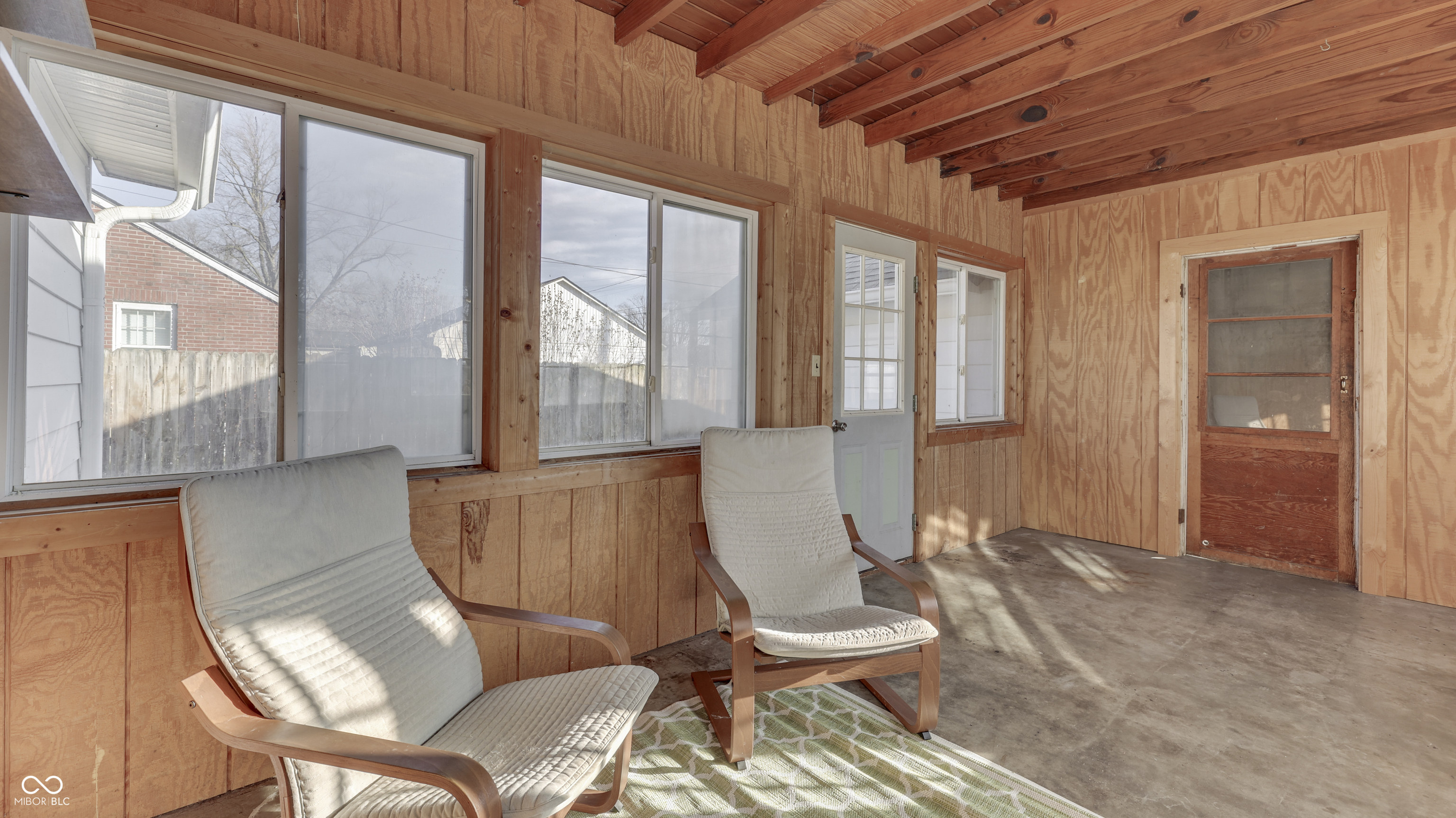 309 E Garfield Avenue