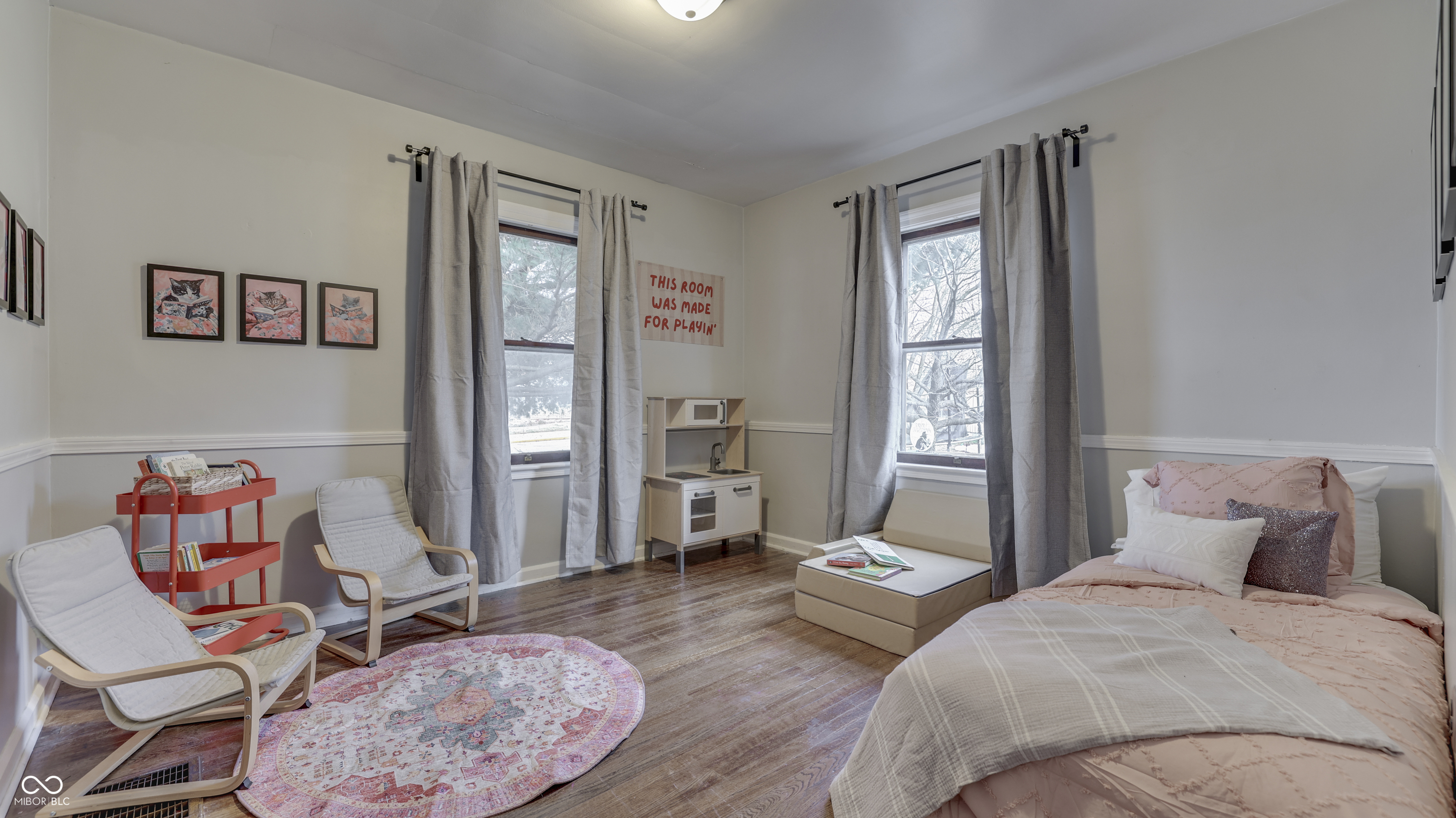 309 E Garfield Avenue