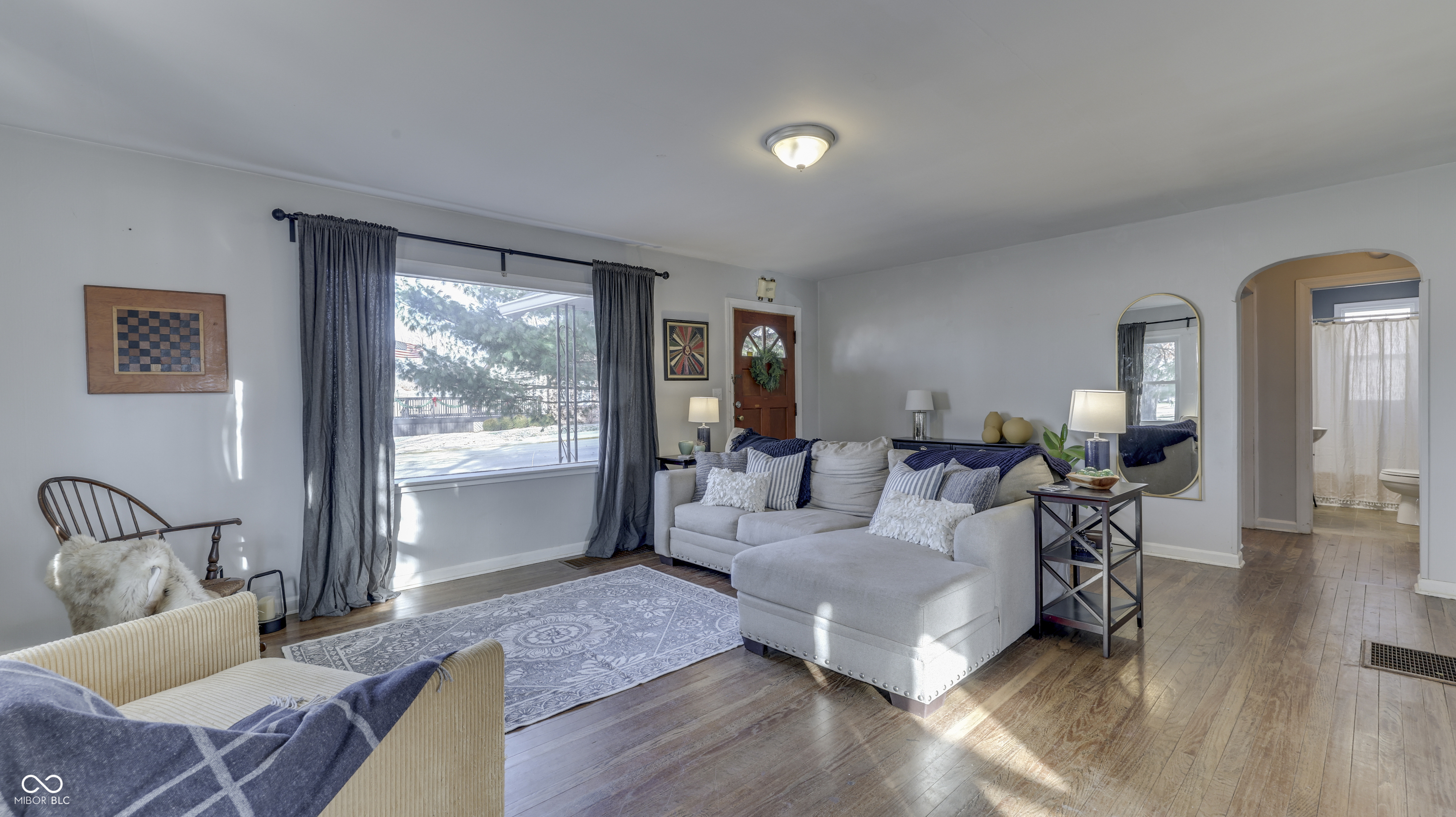 309 E Garfield Avenue