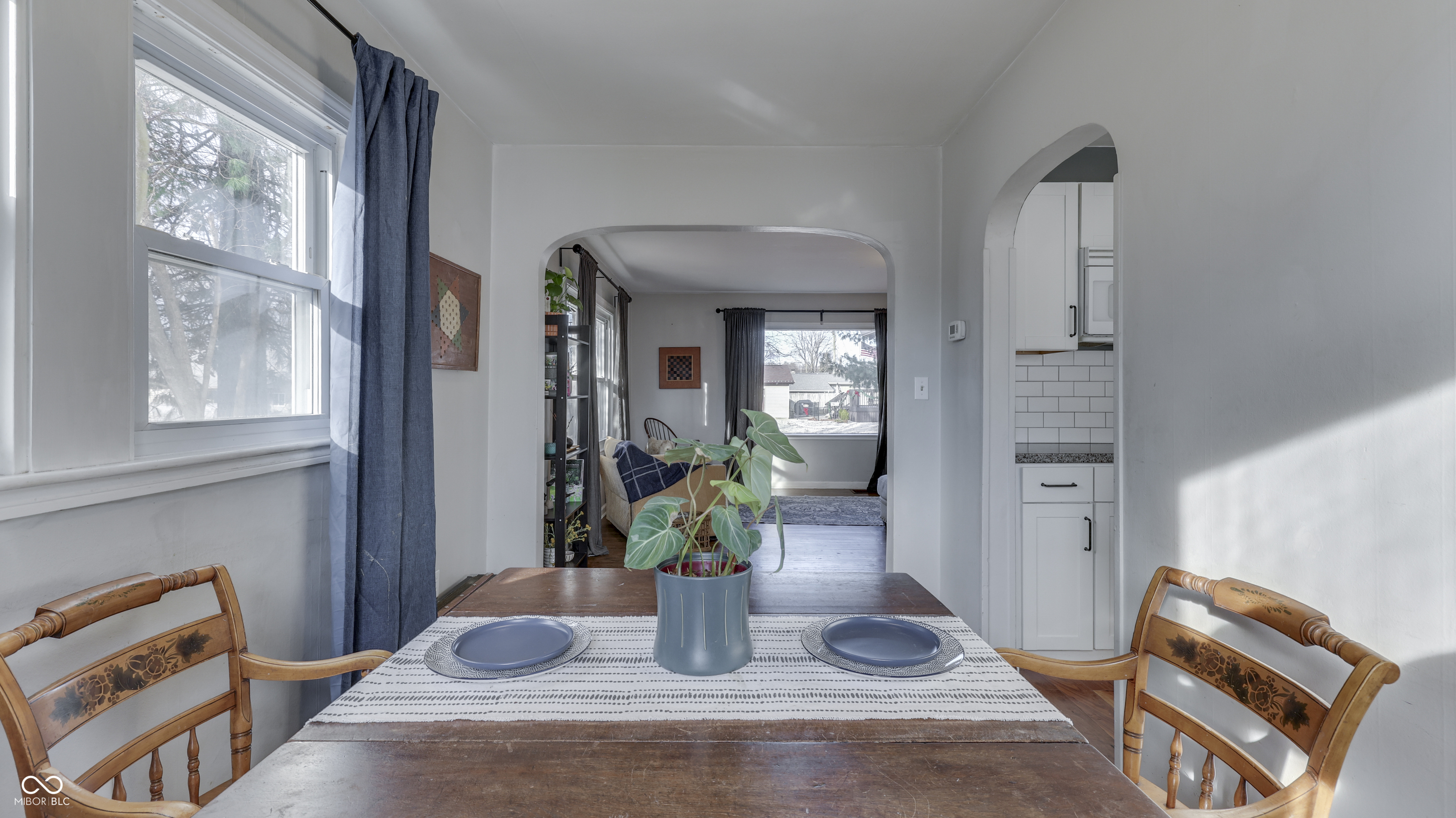 309 E Garfield Avenue