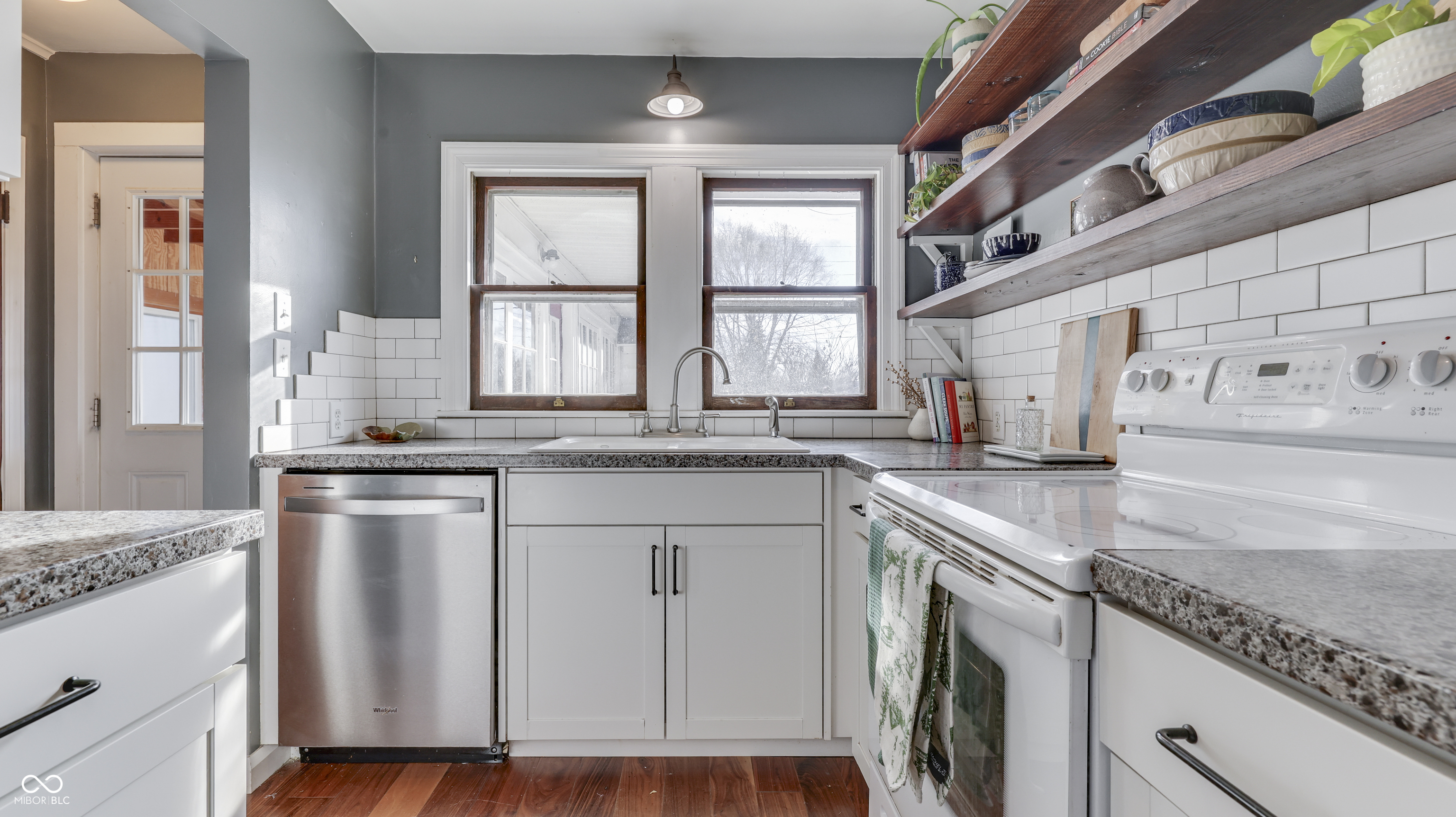 309 E Garfield Avenue