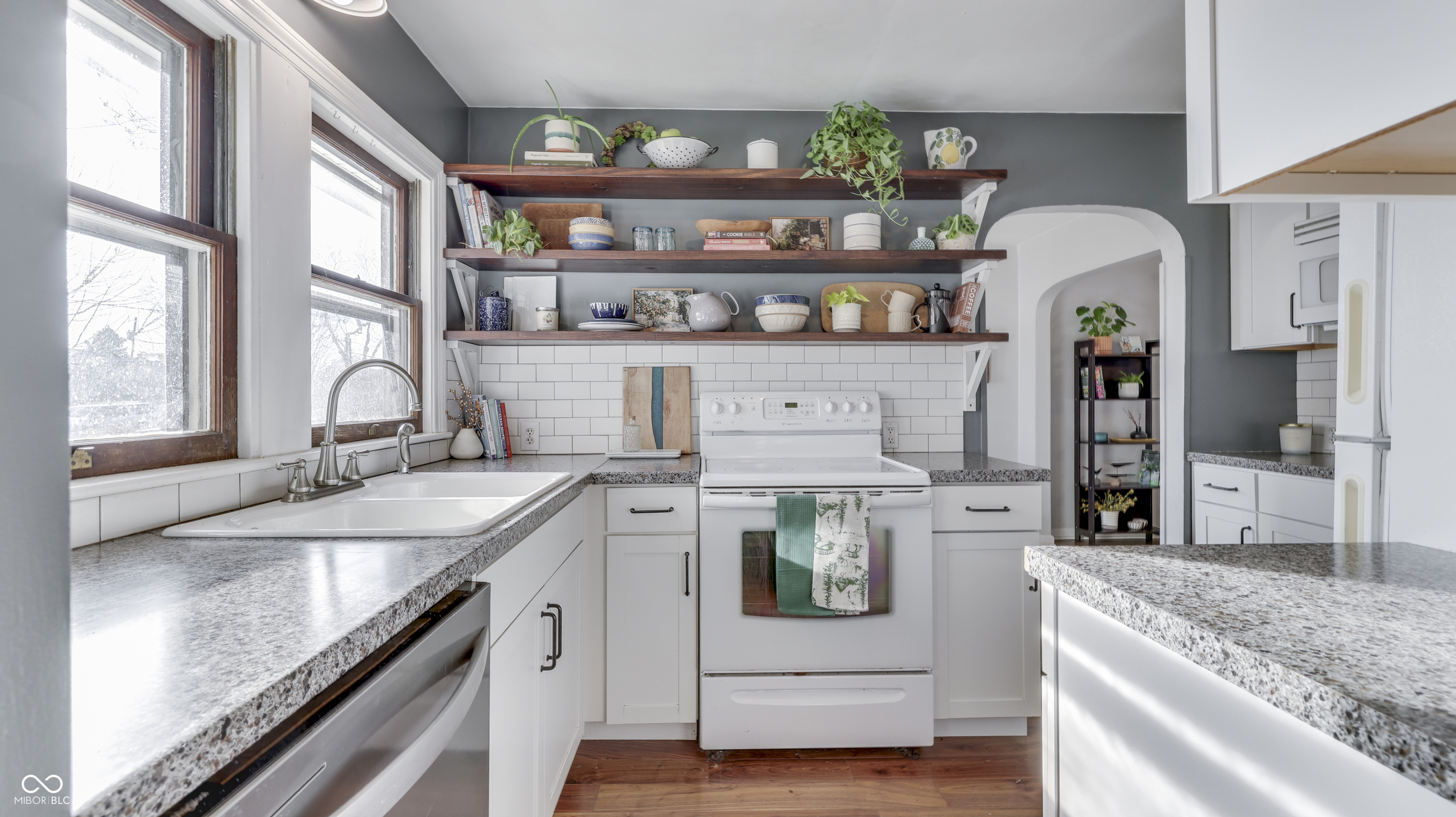 309 E Garfield Avenue