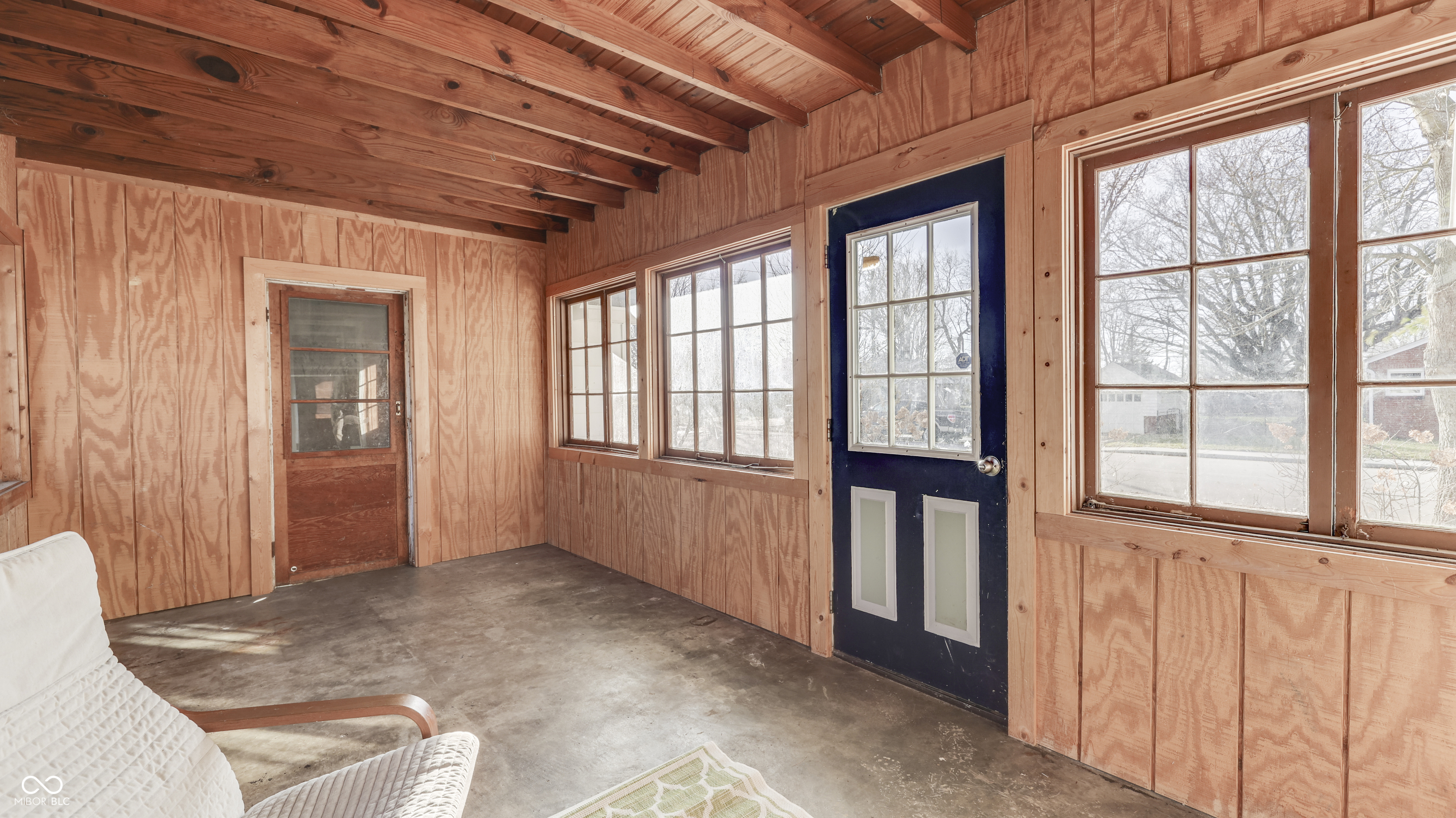 309 E Garfield Avenue