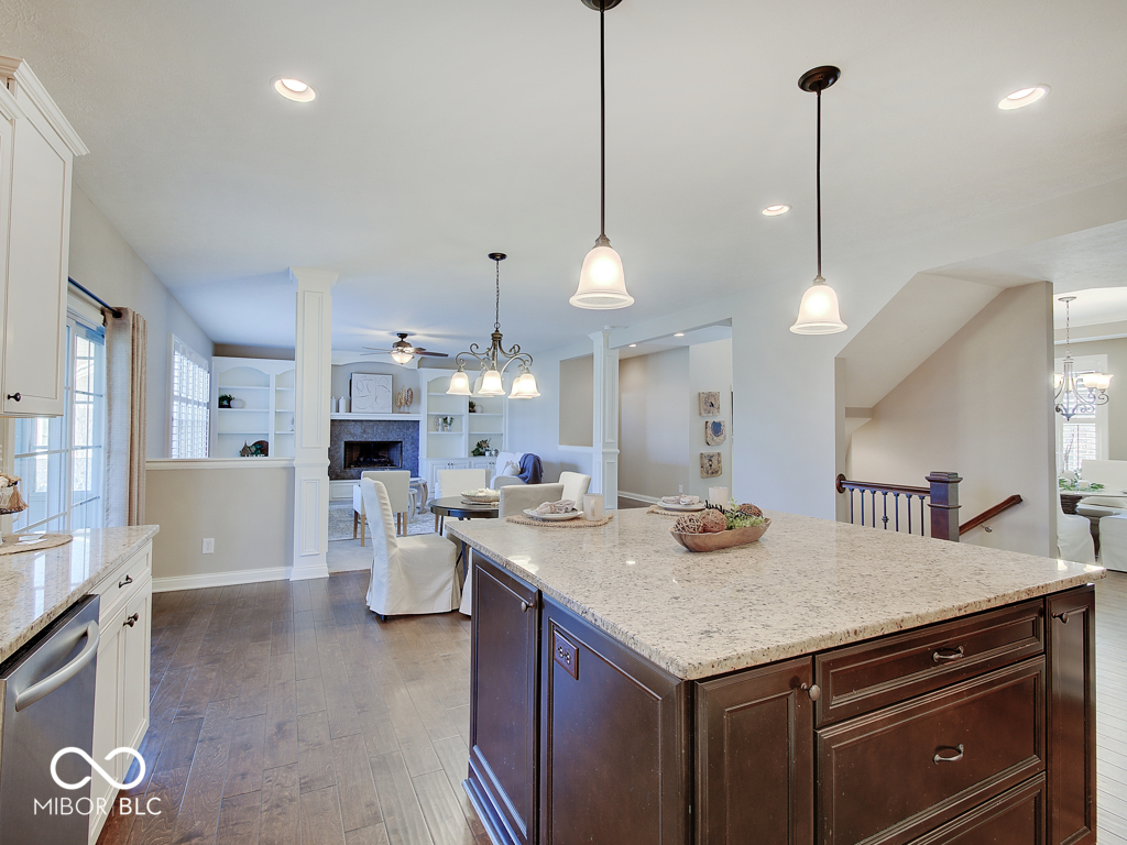 6712 Braemar Avenue S