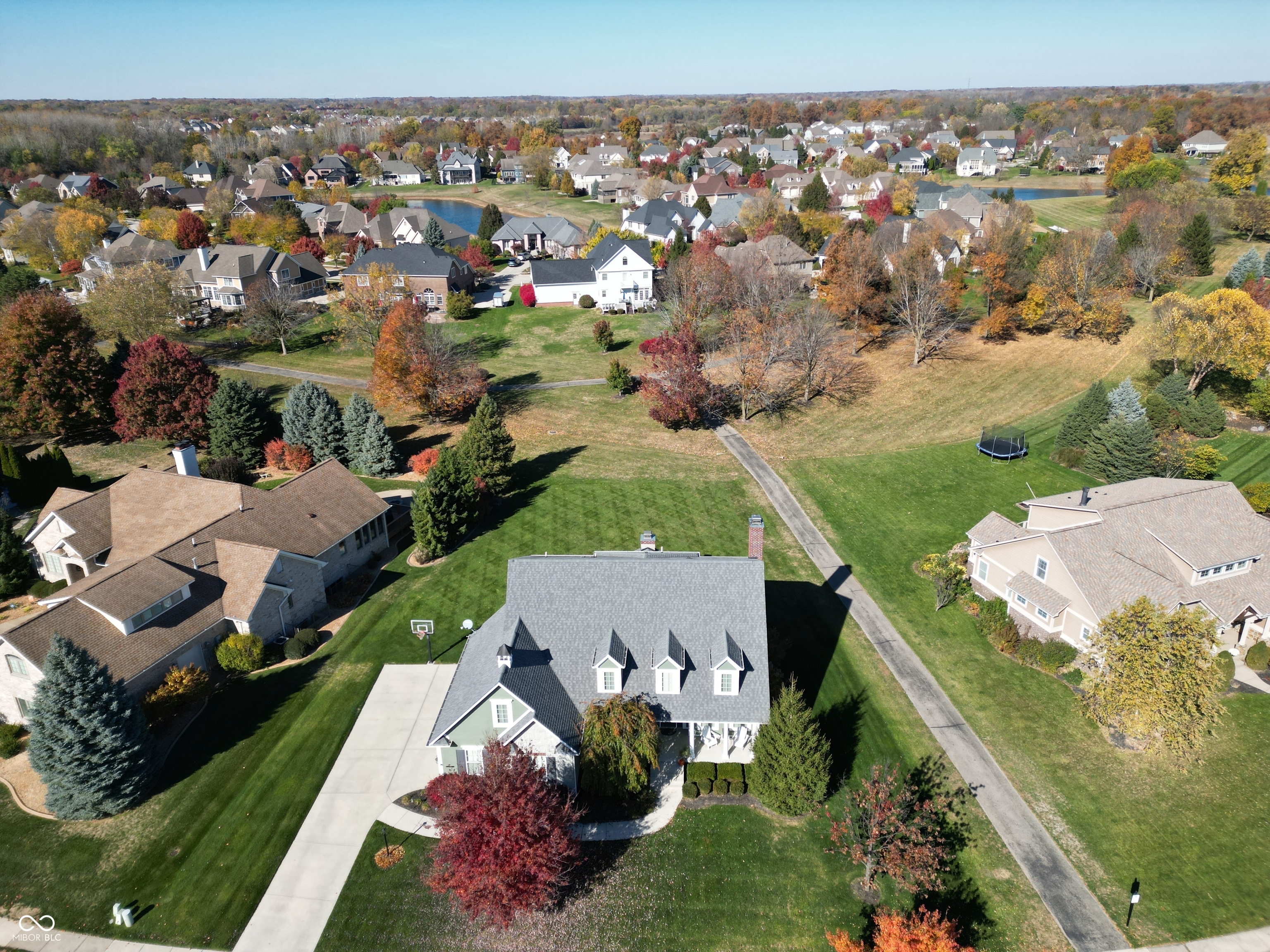 6712 Braemar Avenue S