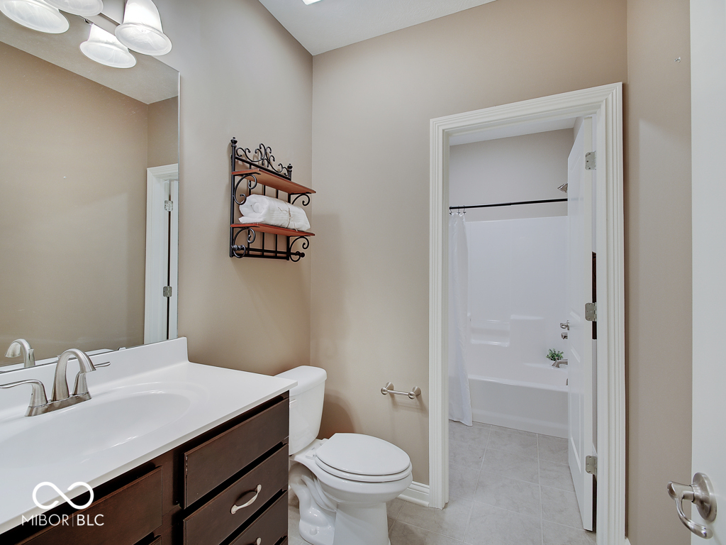 6712 Braemar Avenue S