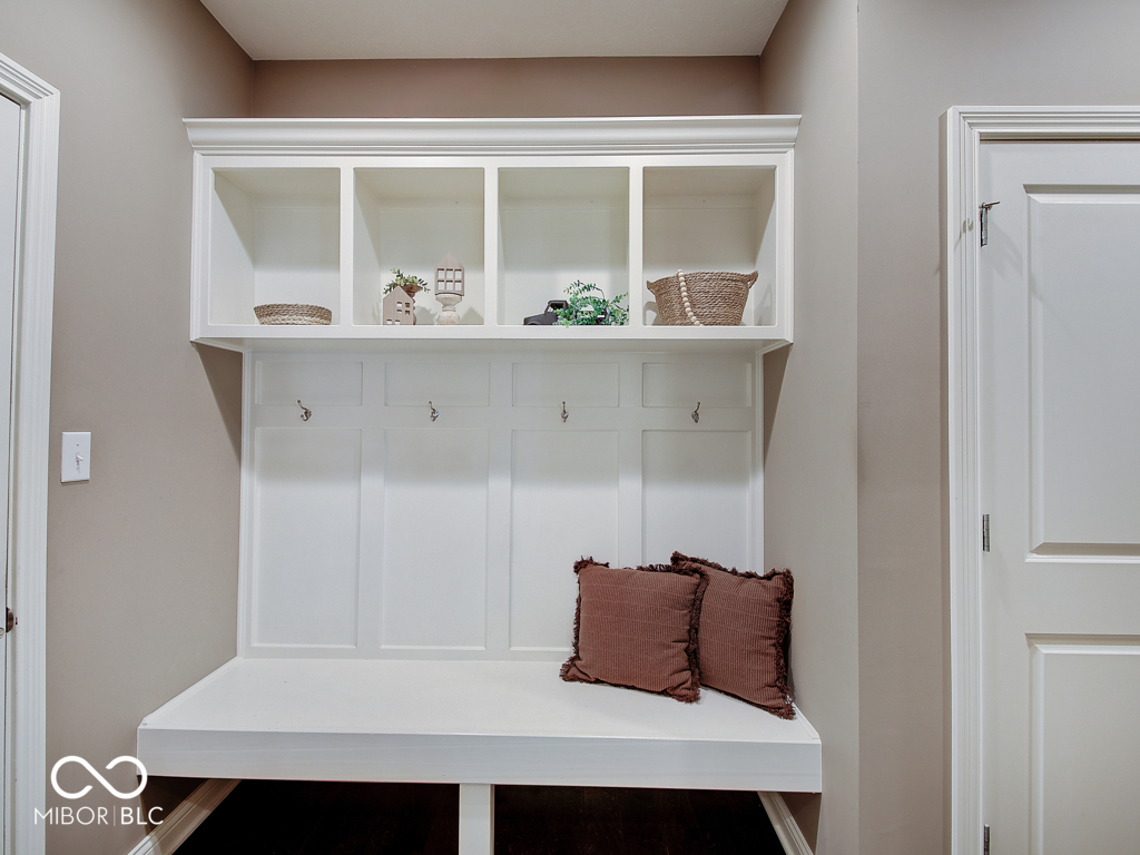 6712 Braemar Avenue S