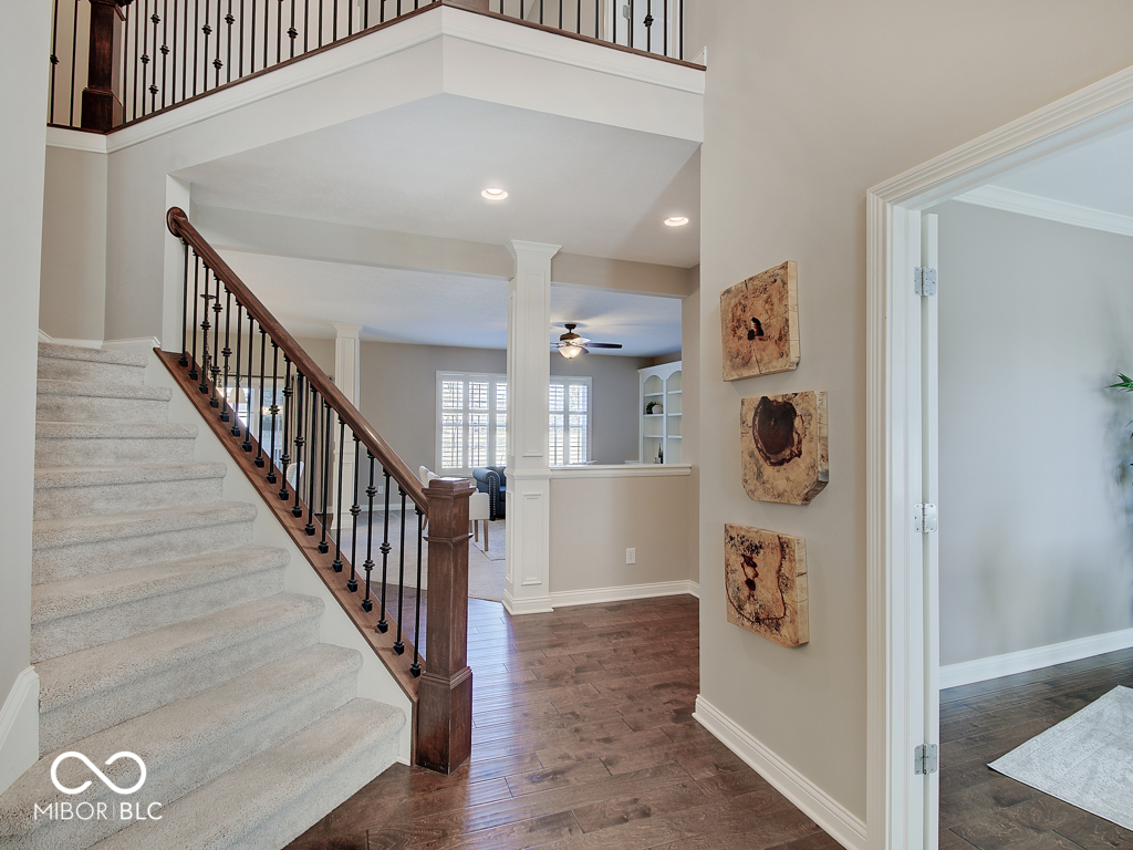 6712 Braemar Avenue S