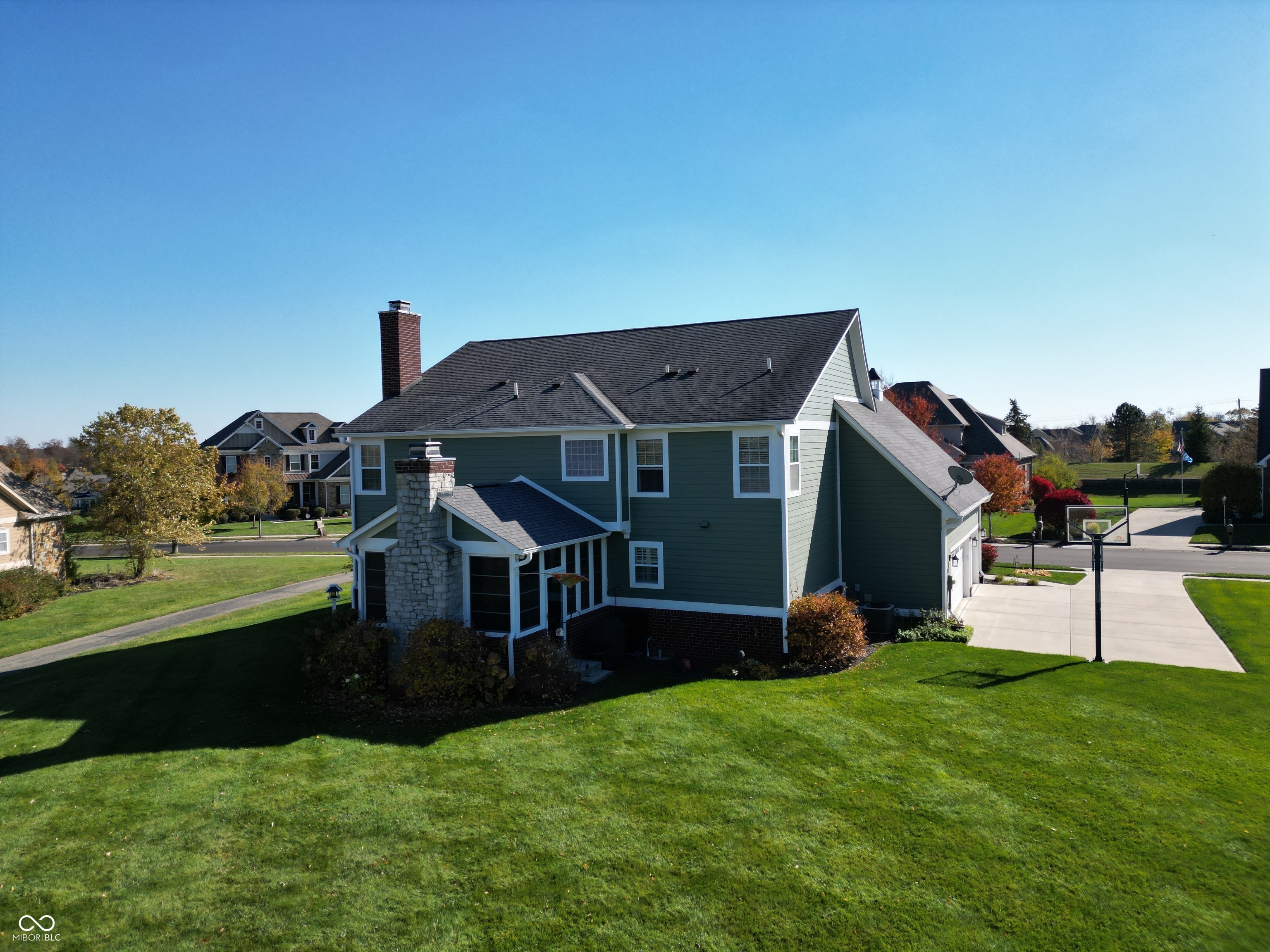 6712 Braemar Avenue S