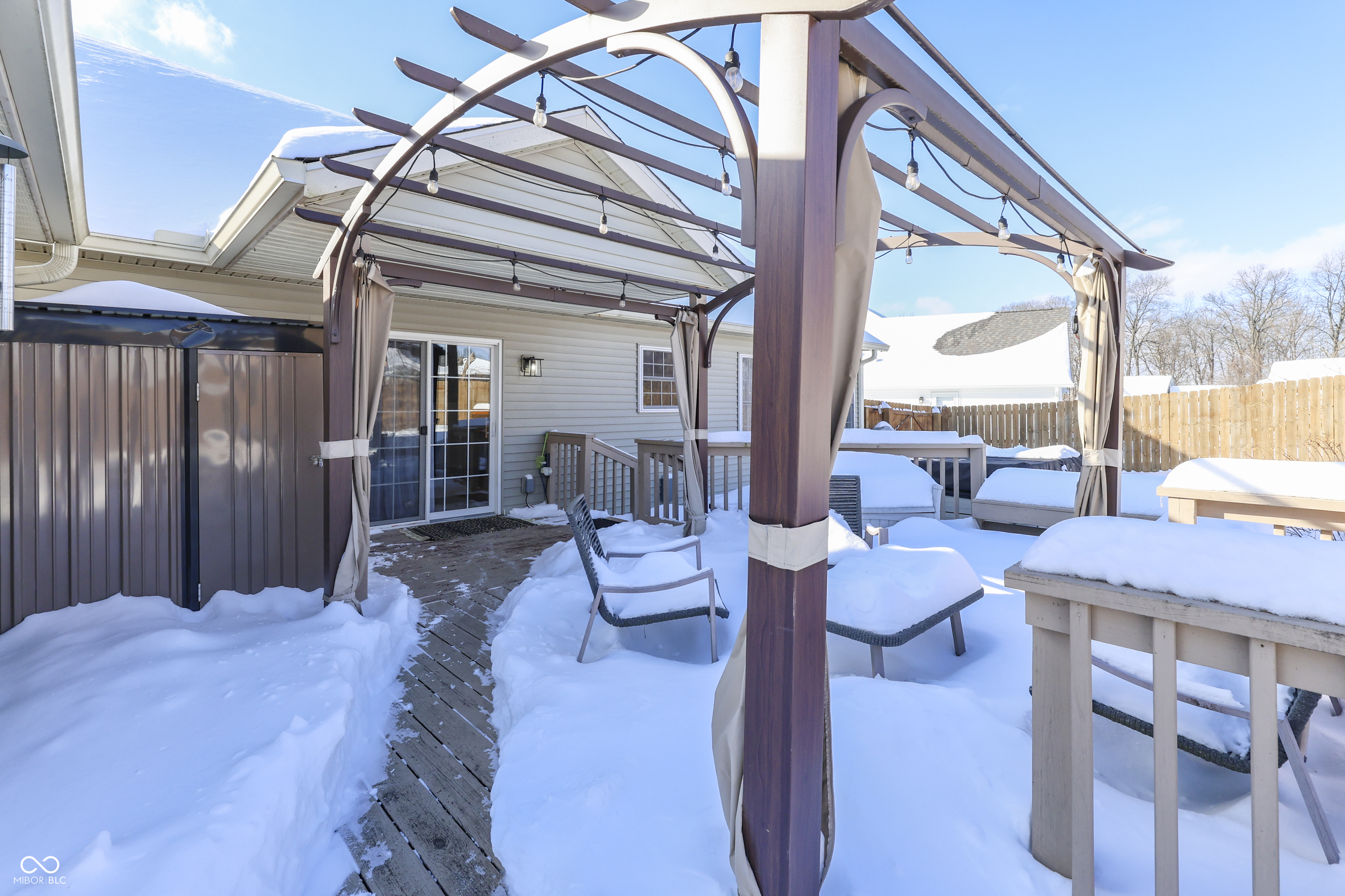 4586 N Shadow Wood Drive