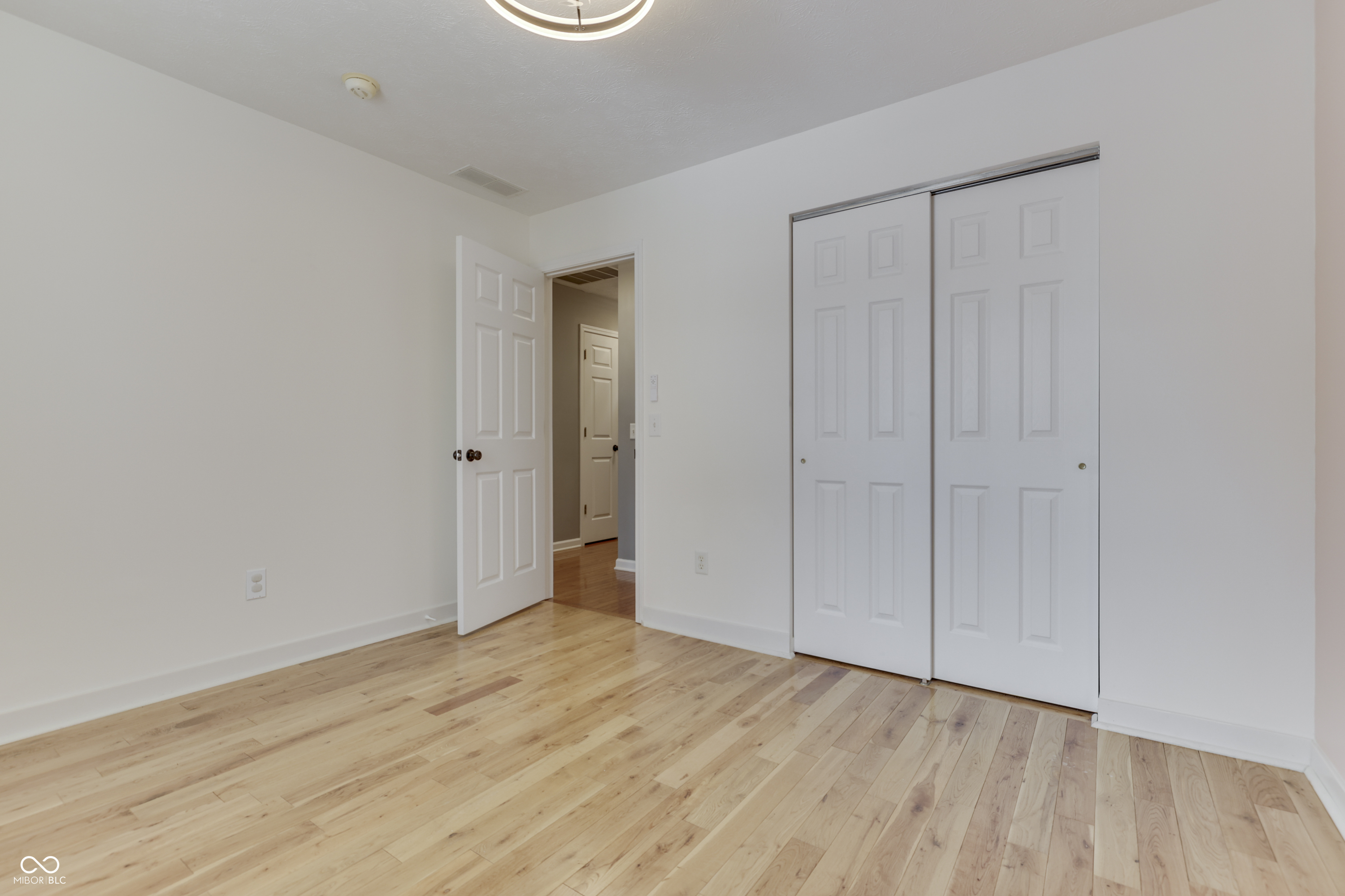 4586 N Shadow Wood Drive