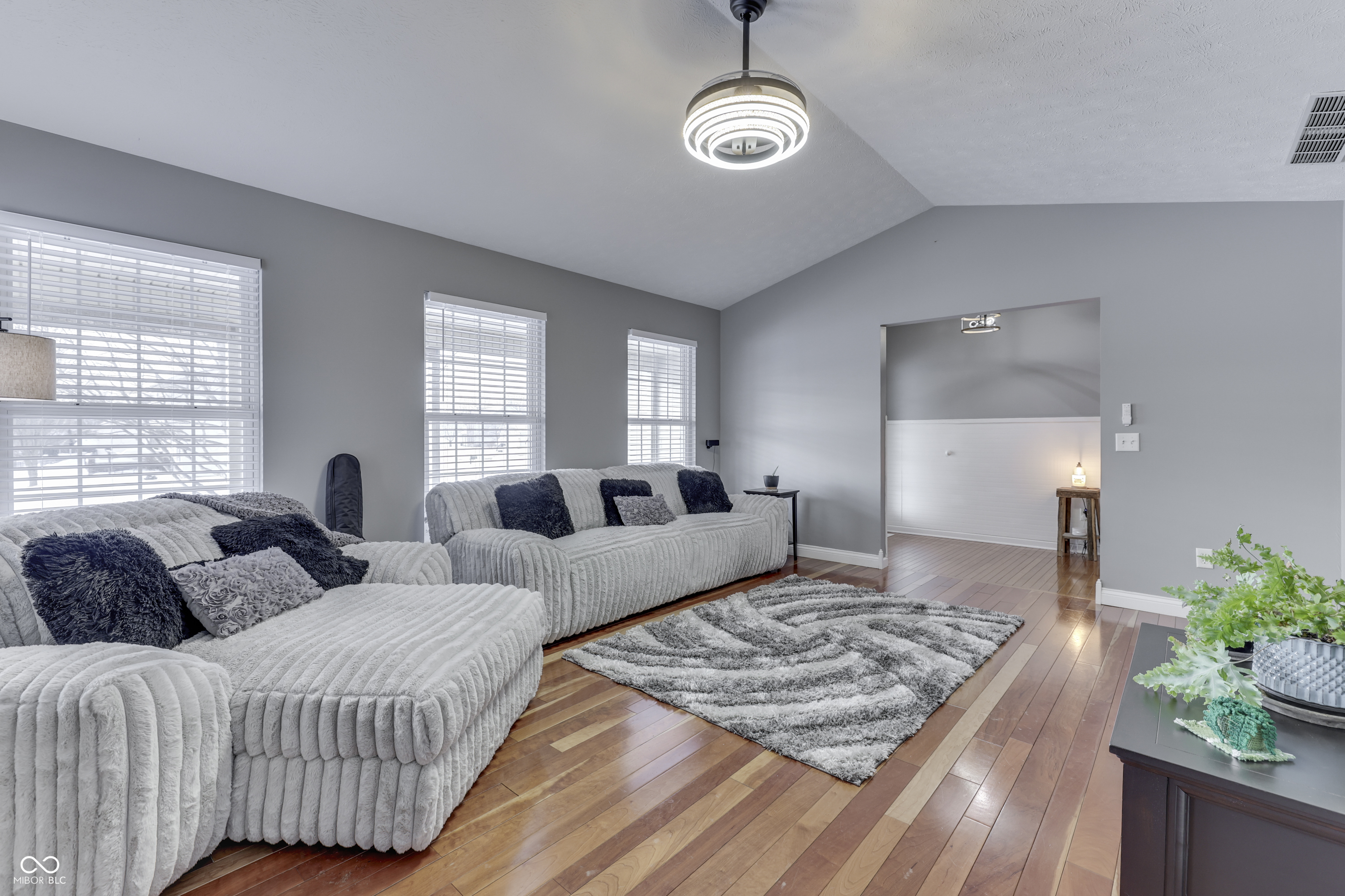 4586 N Shadow Wood Drive