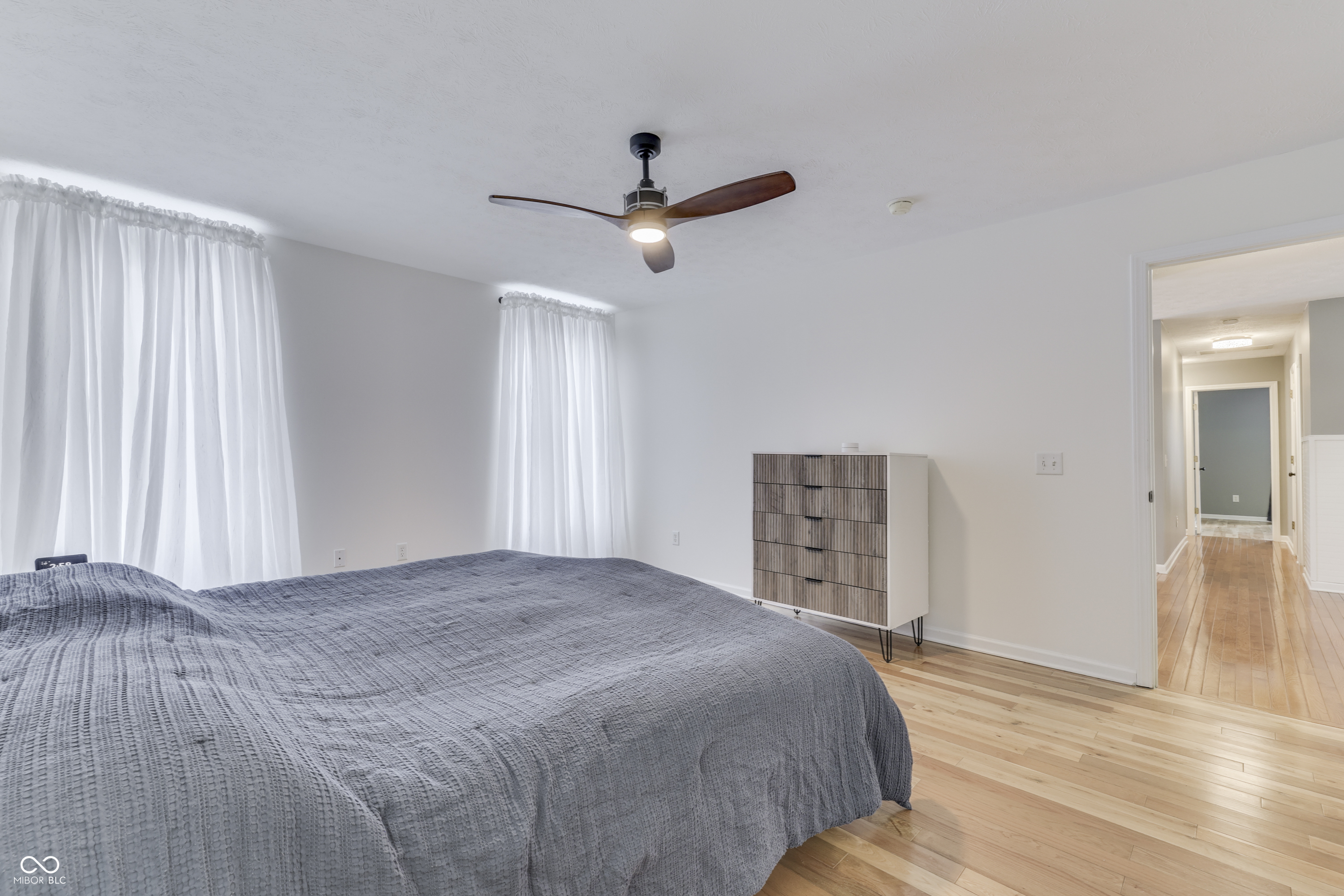 4586 N Shadow Wood Drive