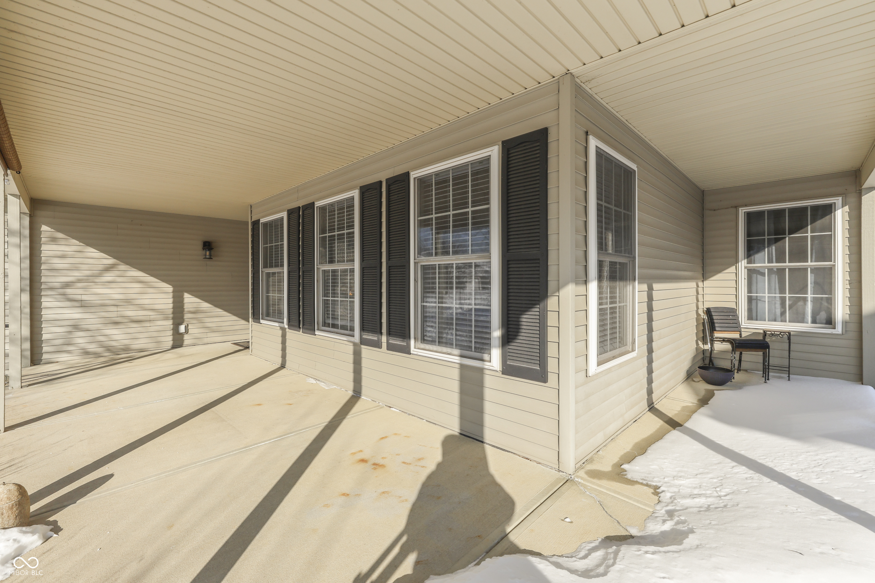 4586 N Shadow Wood Drive