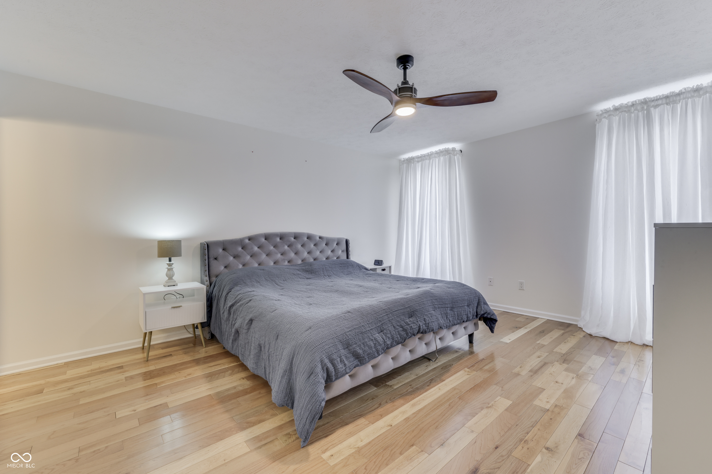 4586 N Shadow Wood Drive