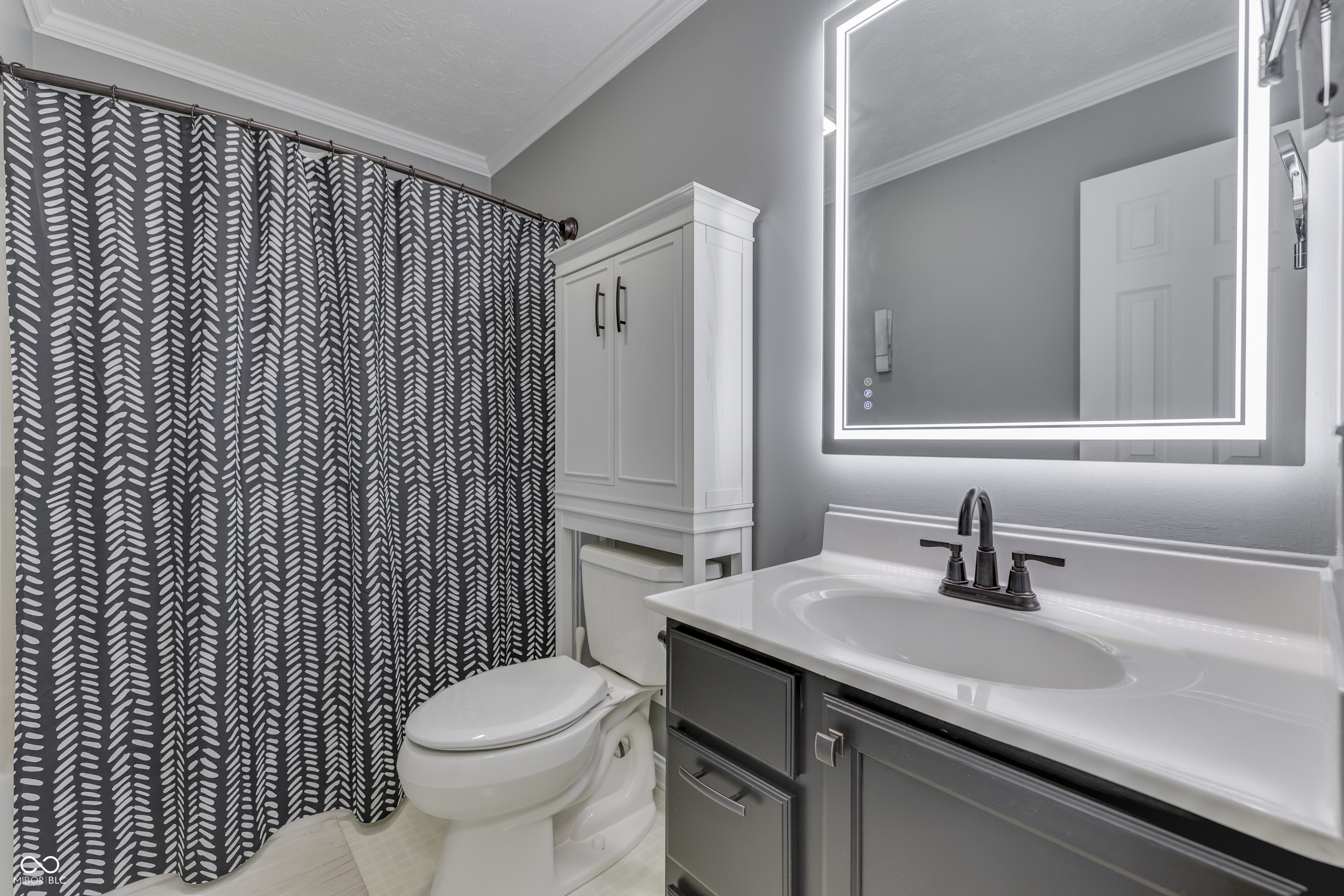 4586 N Shadow Wood Drive