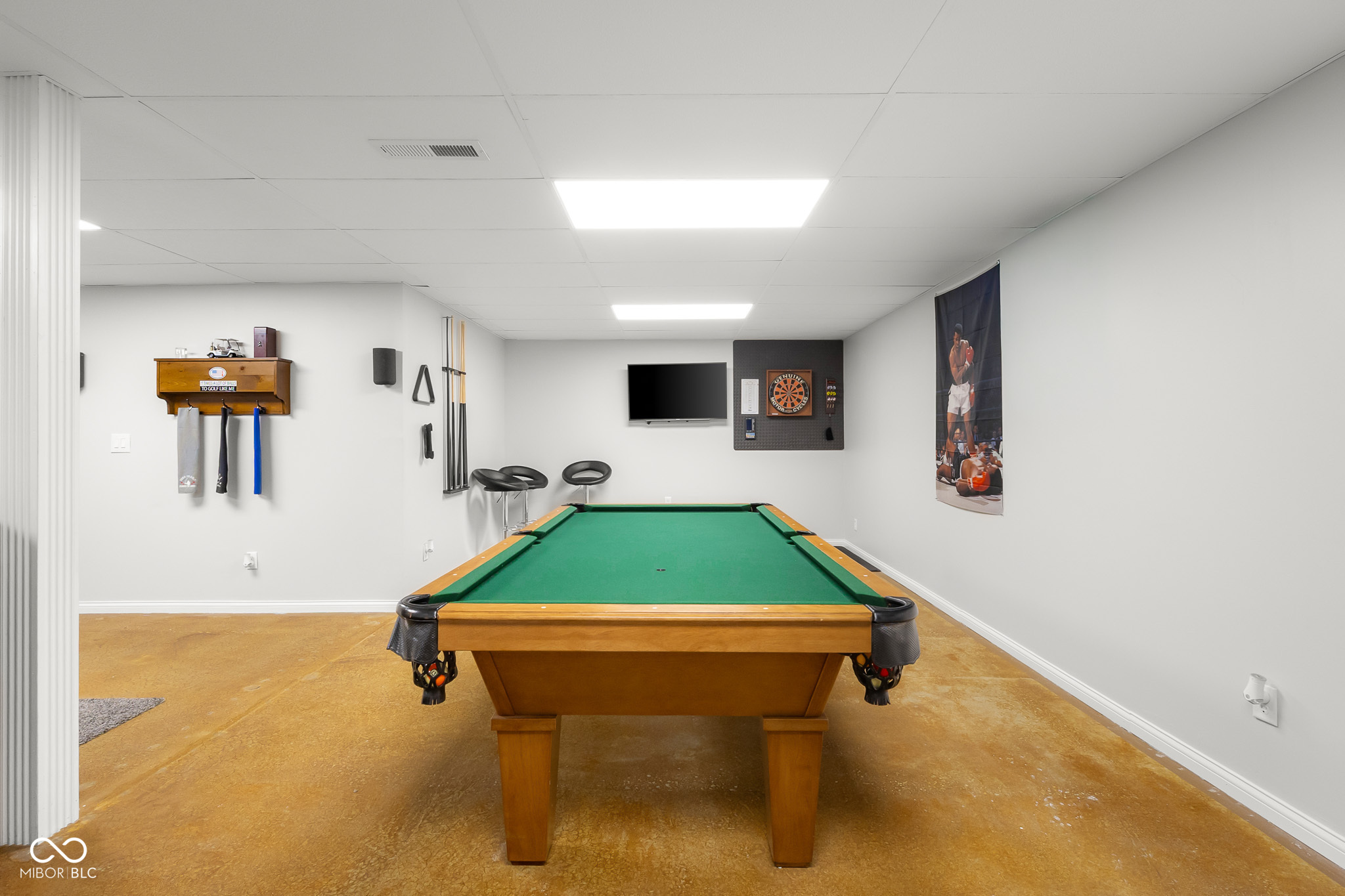 2917 Silver Fox Drive
