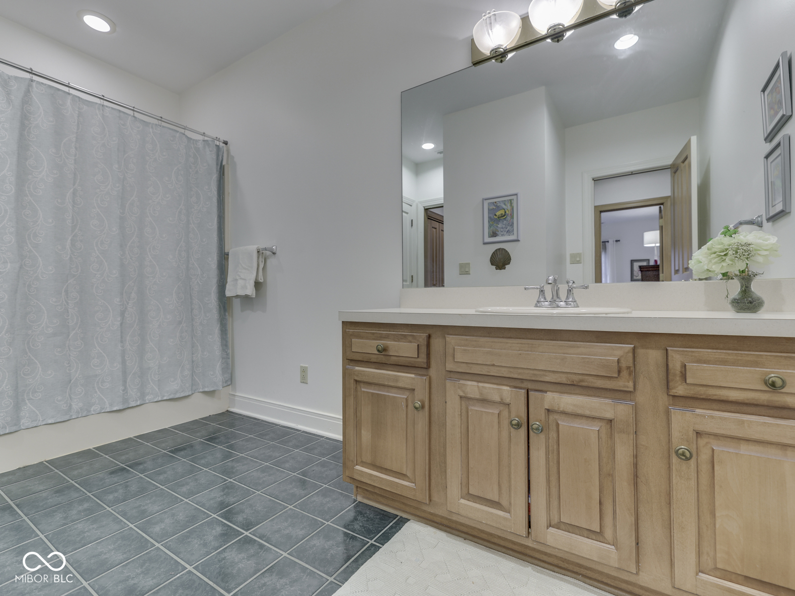 1752 Pathway Drive N