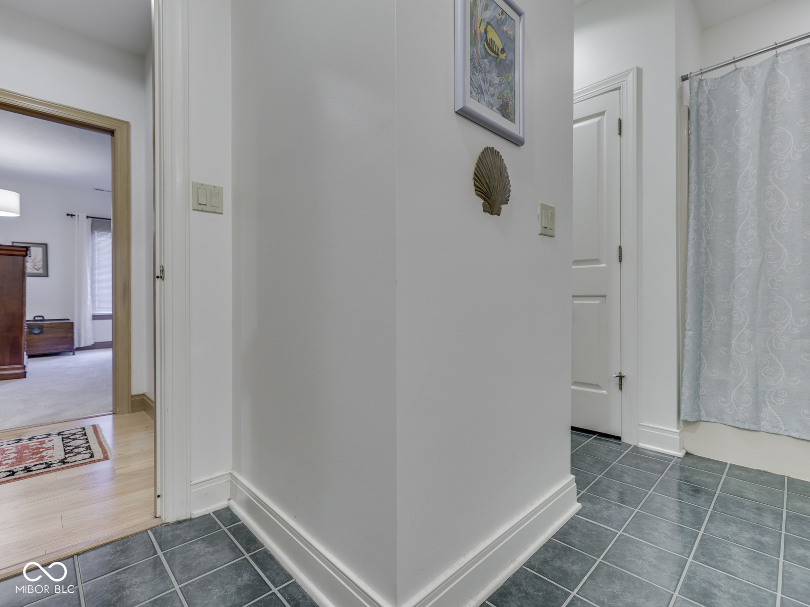 1752 Pathway Drive N