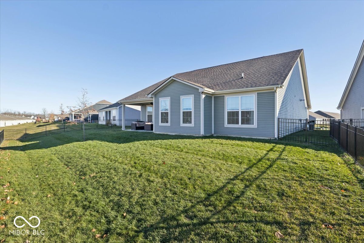 1052 Cortland Lane