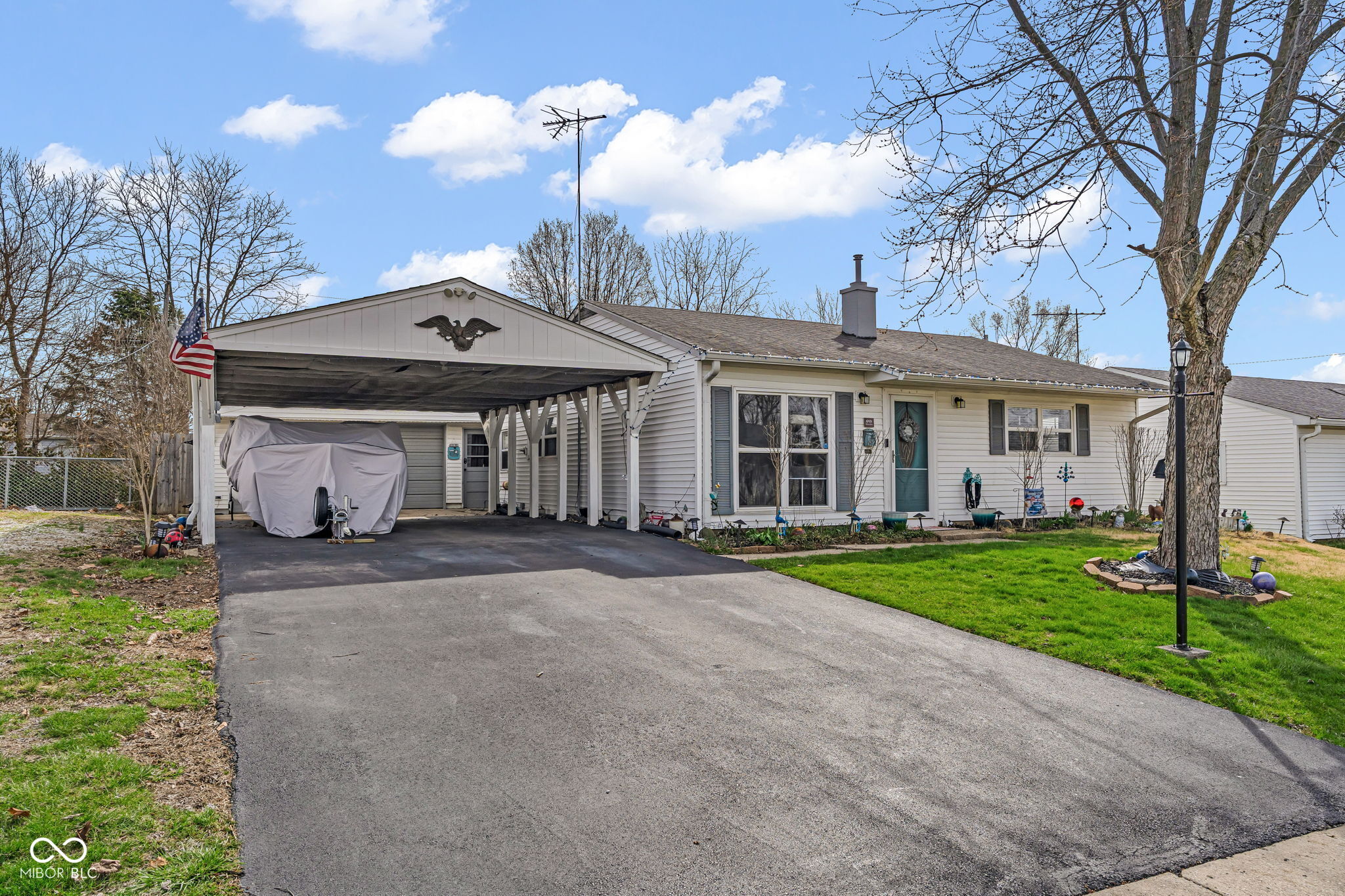 649 Nelson Drive