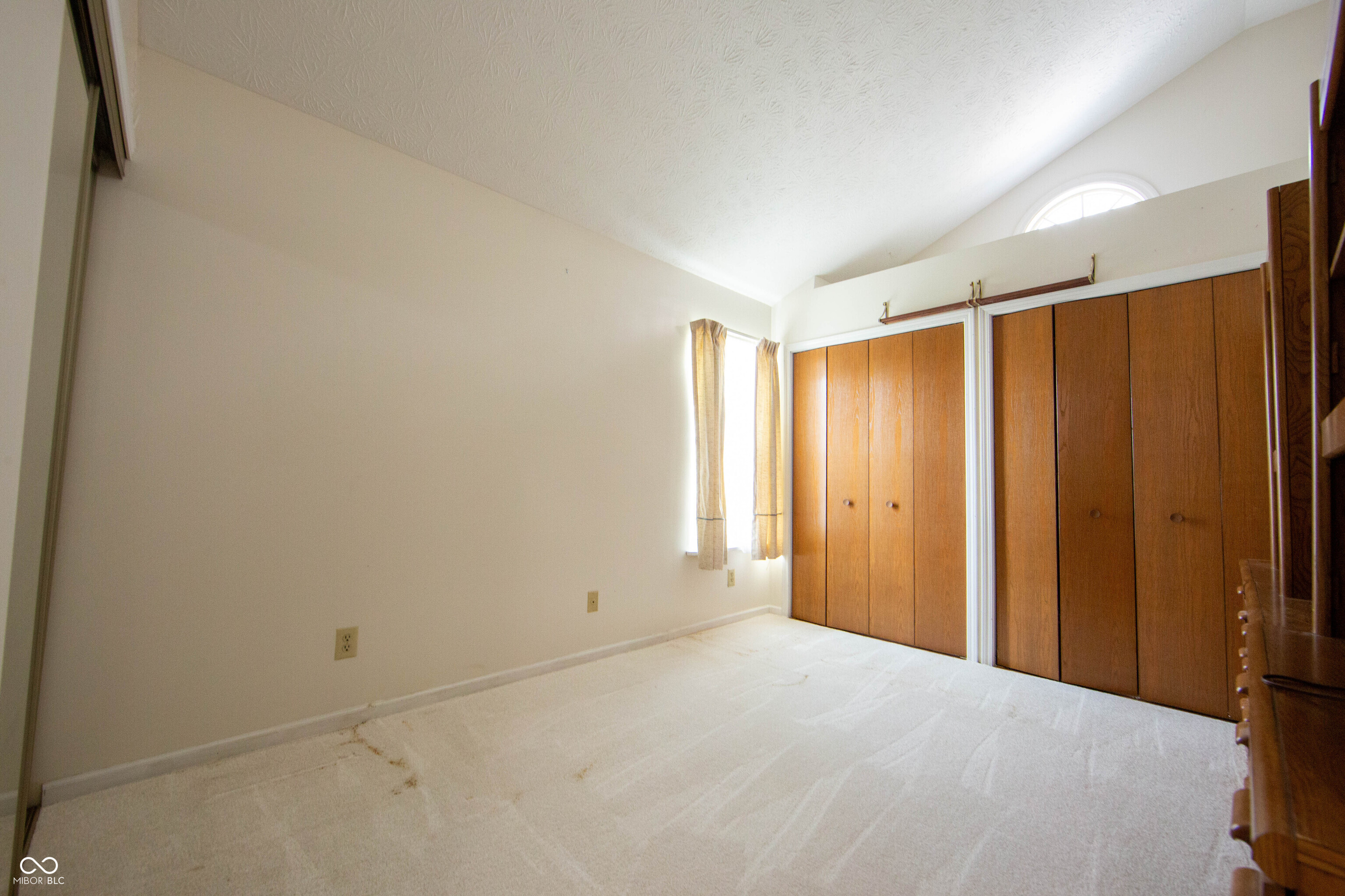 7561 Oceanline Drive