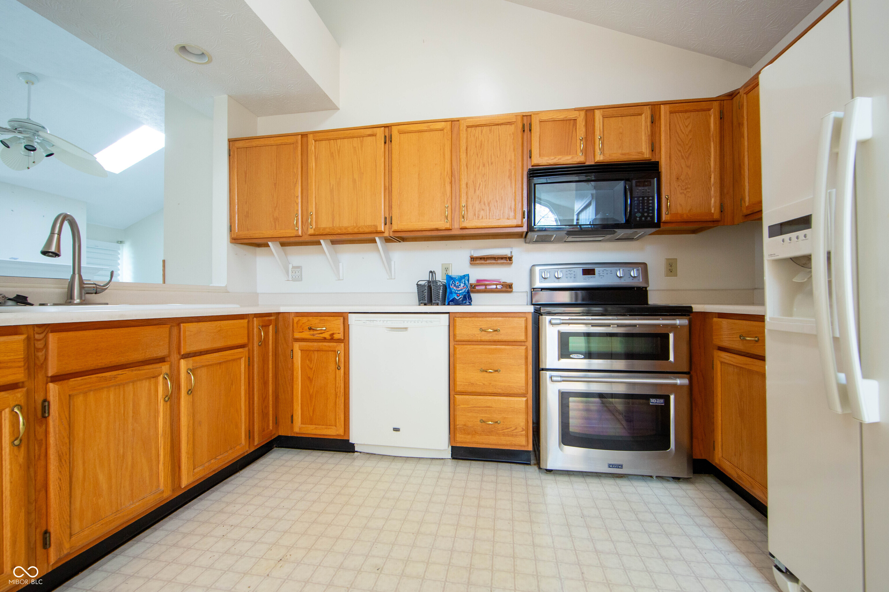 7561 Oceanline Drive