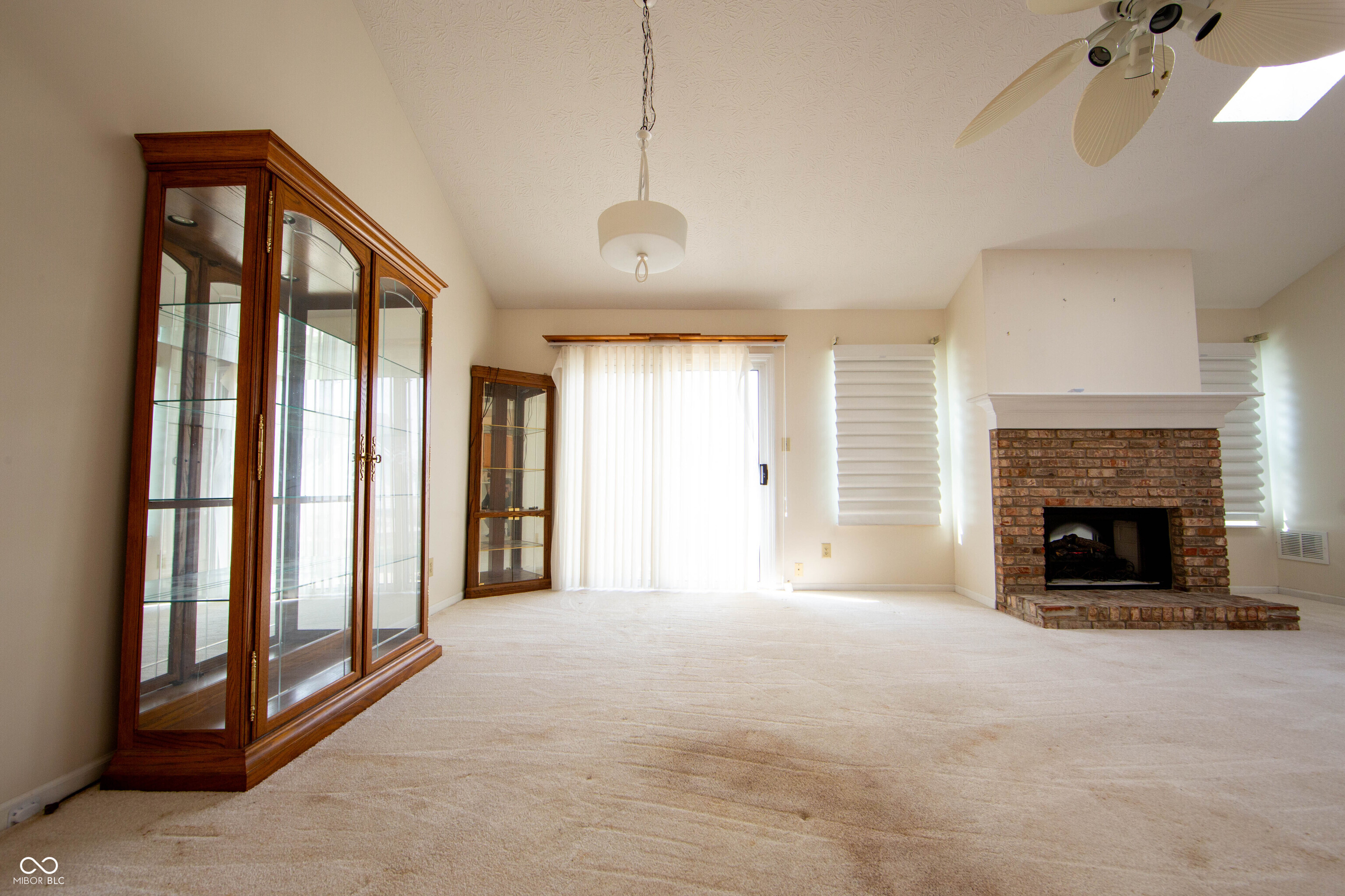 7561 Oceanline Drive